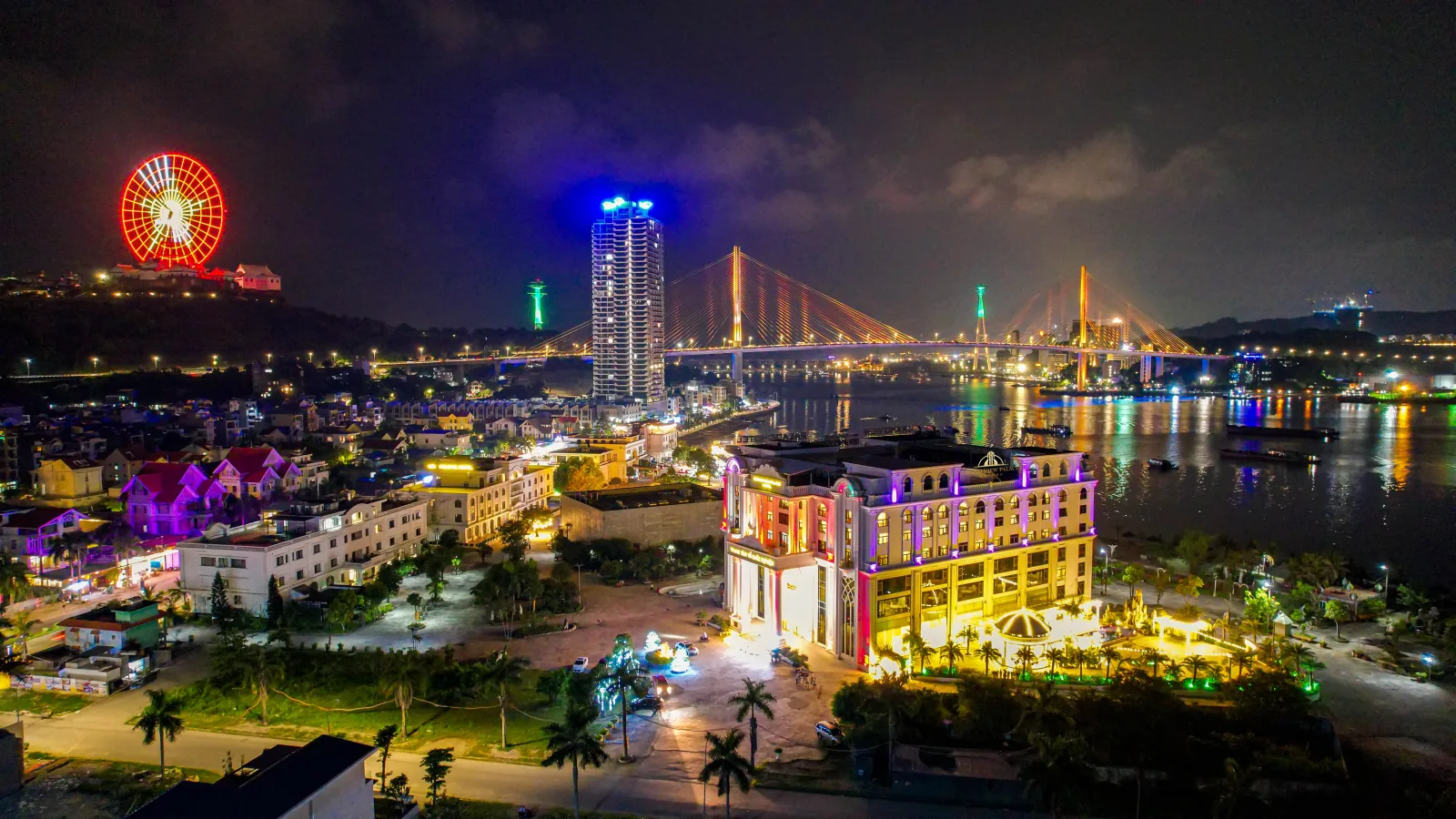GRAND VIEW PALACE HA LONG