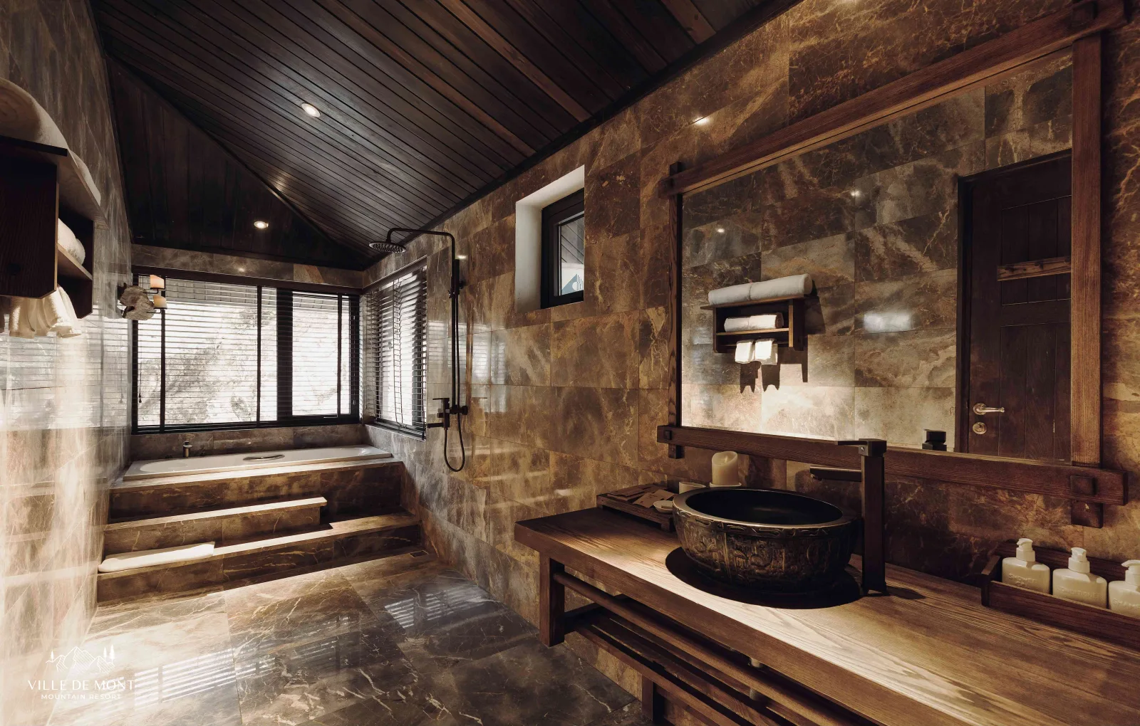Ville De Mont Mountain Resort