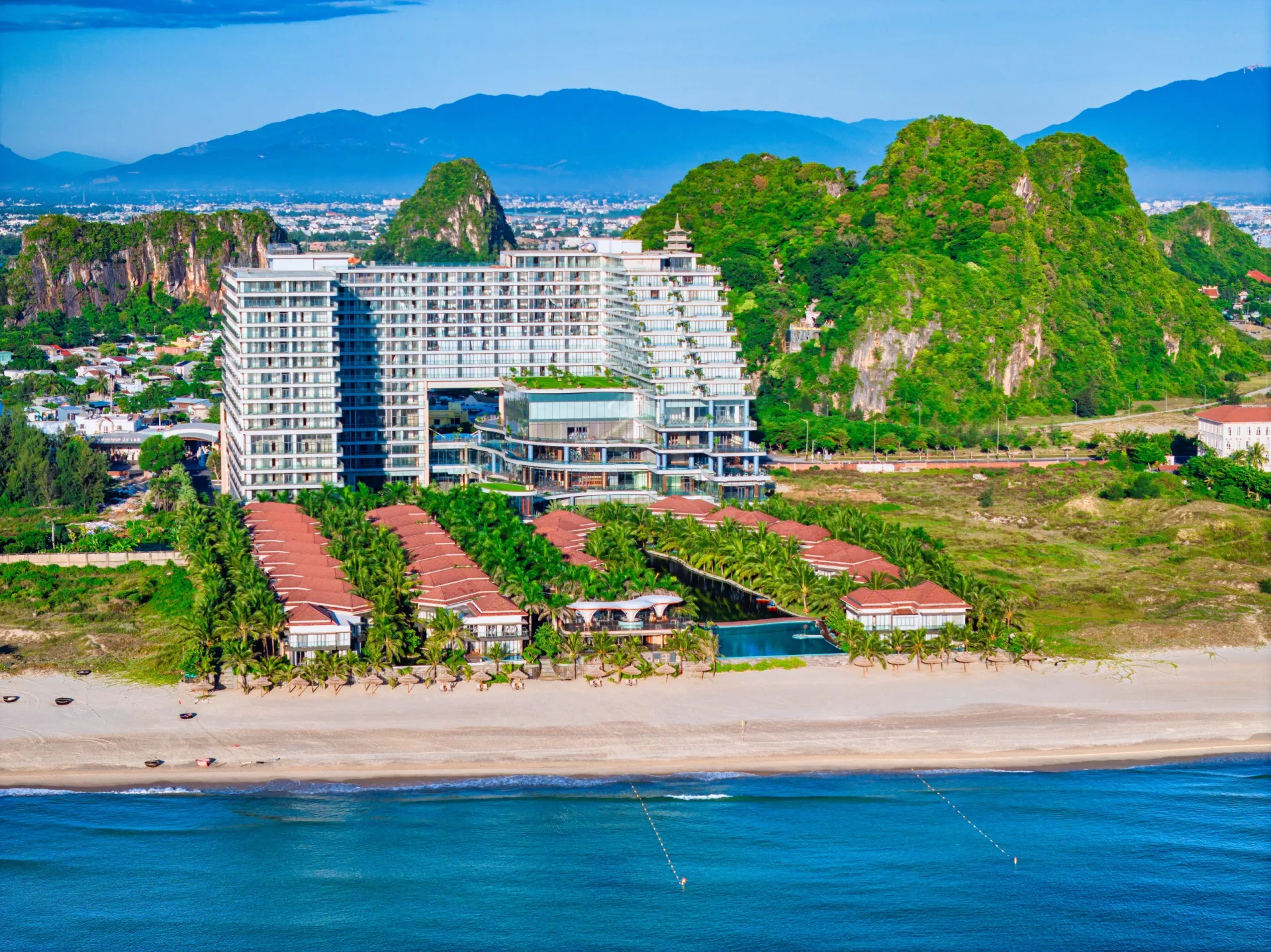 KOI Resort & Residence Da Nang