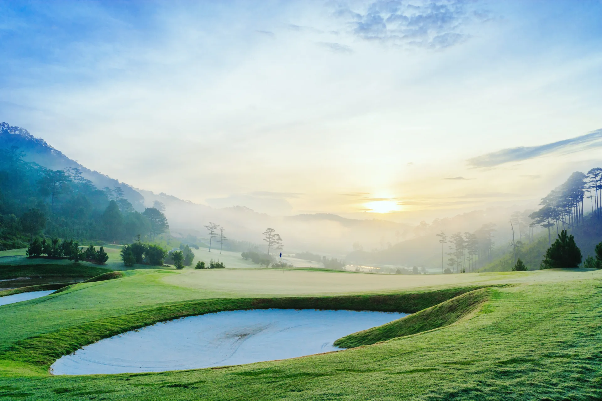 SWISS BELRESORT TUYỀN LÂM