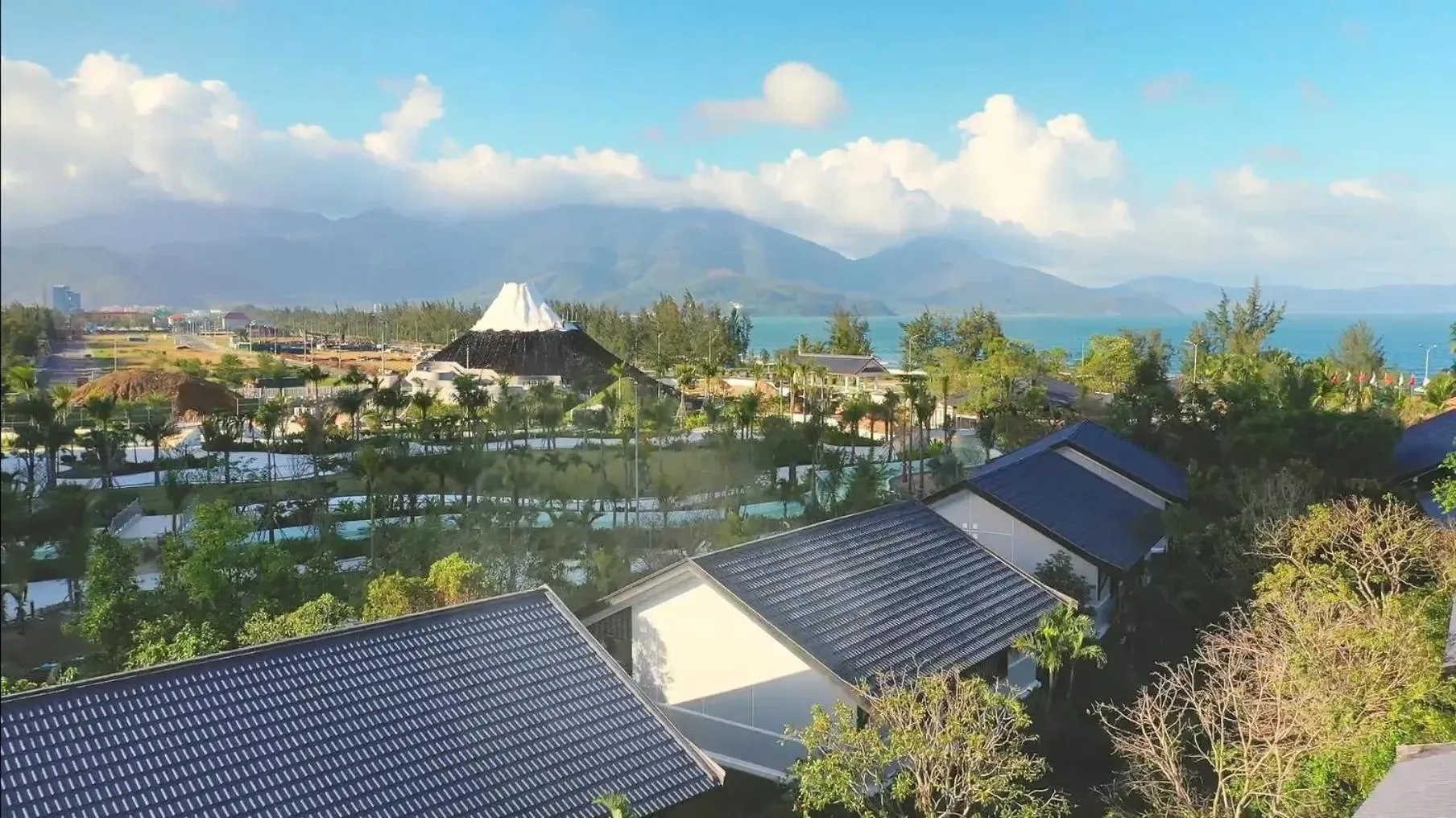 Da Nang Mikazuki Villas & Spa