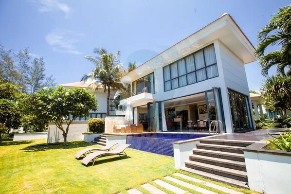 Luxury Beach View Villas Da Nang