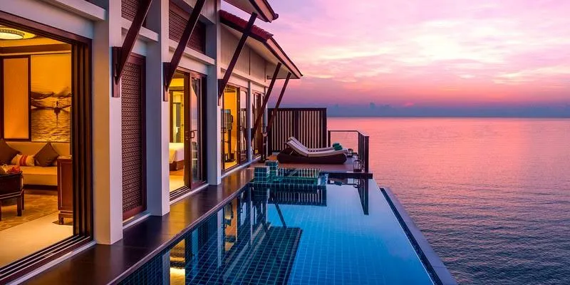 Lang Co Beach Resort