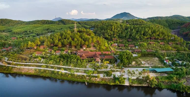 Sankofa Village Hill Resort & Spa