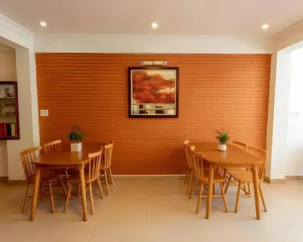 Amigo Hue Hotel