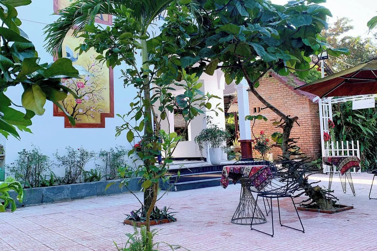 Hue Lotus Homestay