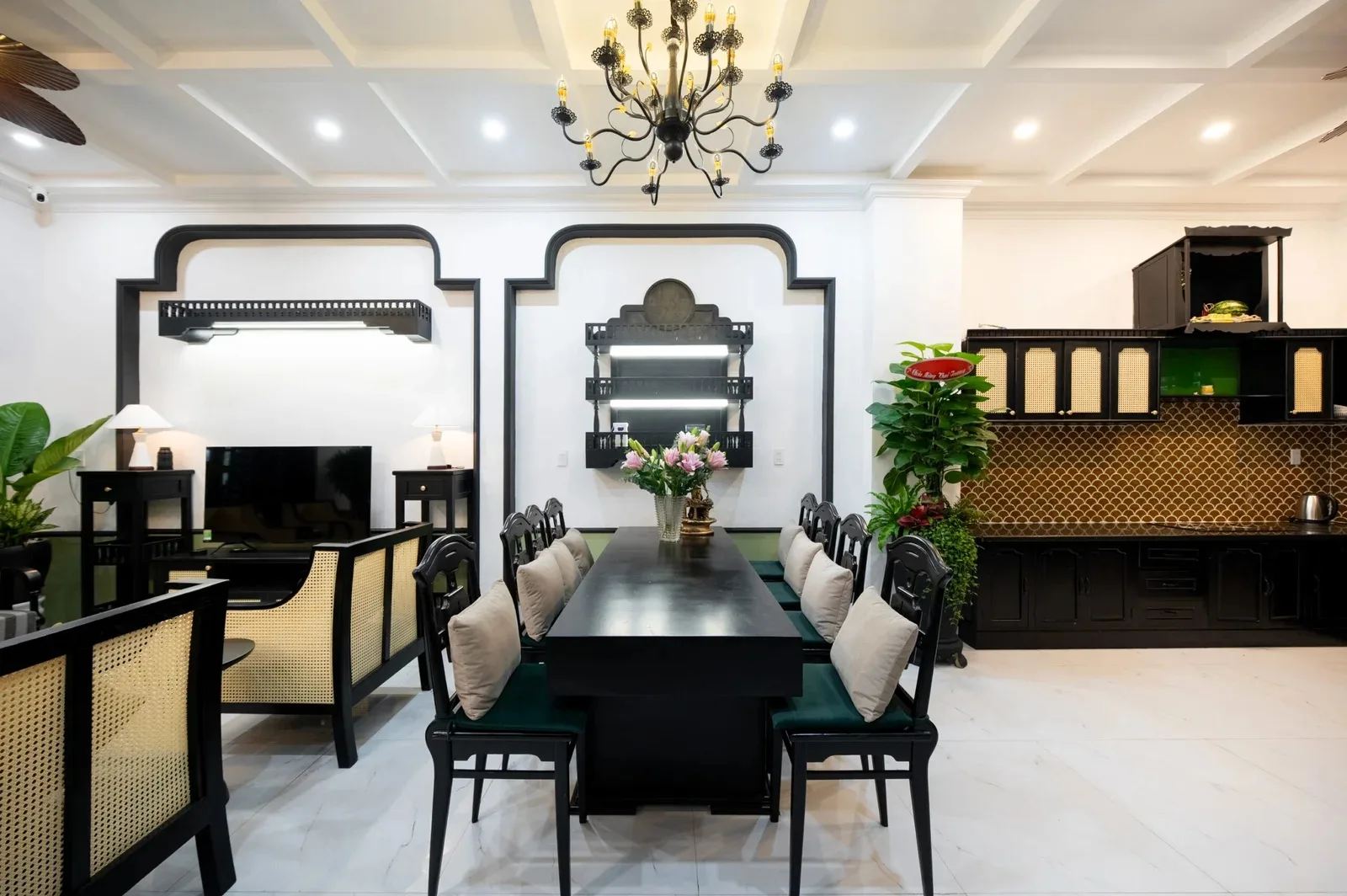 The Lamp Homestay Hue