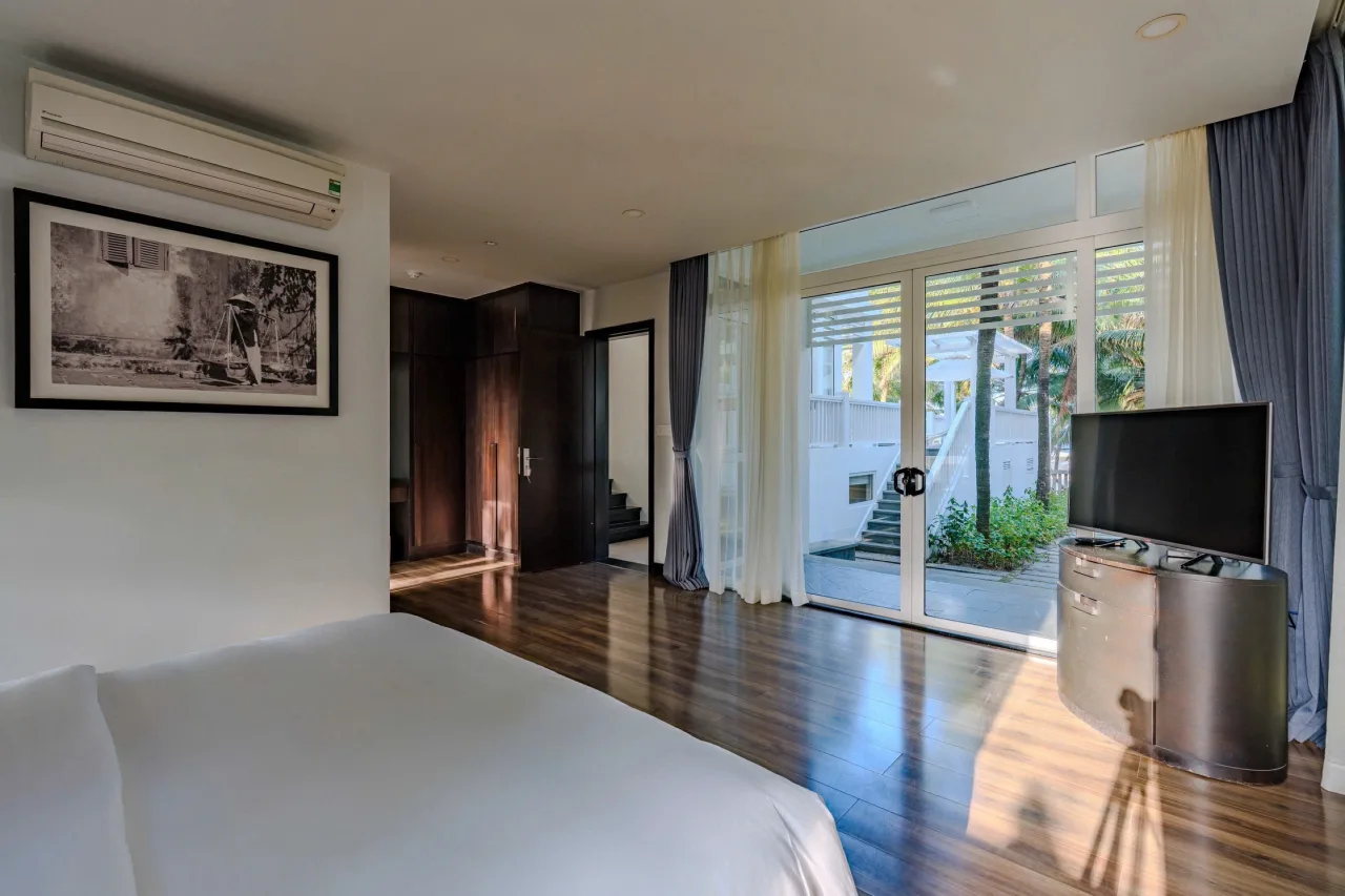 Villa 04 Phòng Ngủ View Vườn
