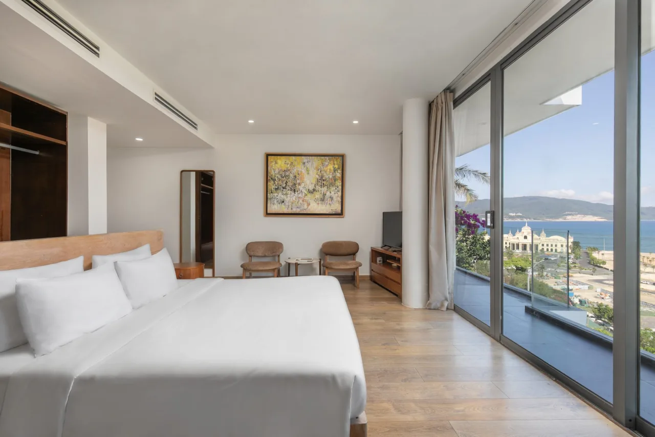 Ocean Front Villa Nha Trang B6 - 4PN