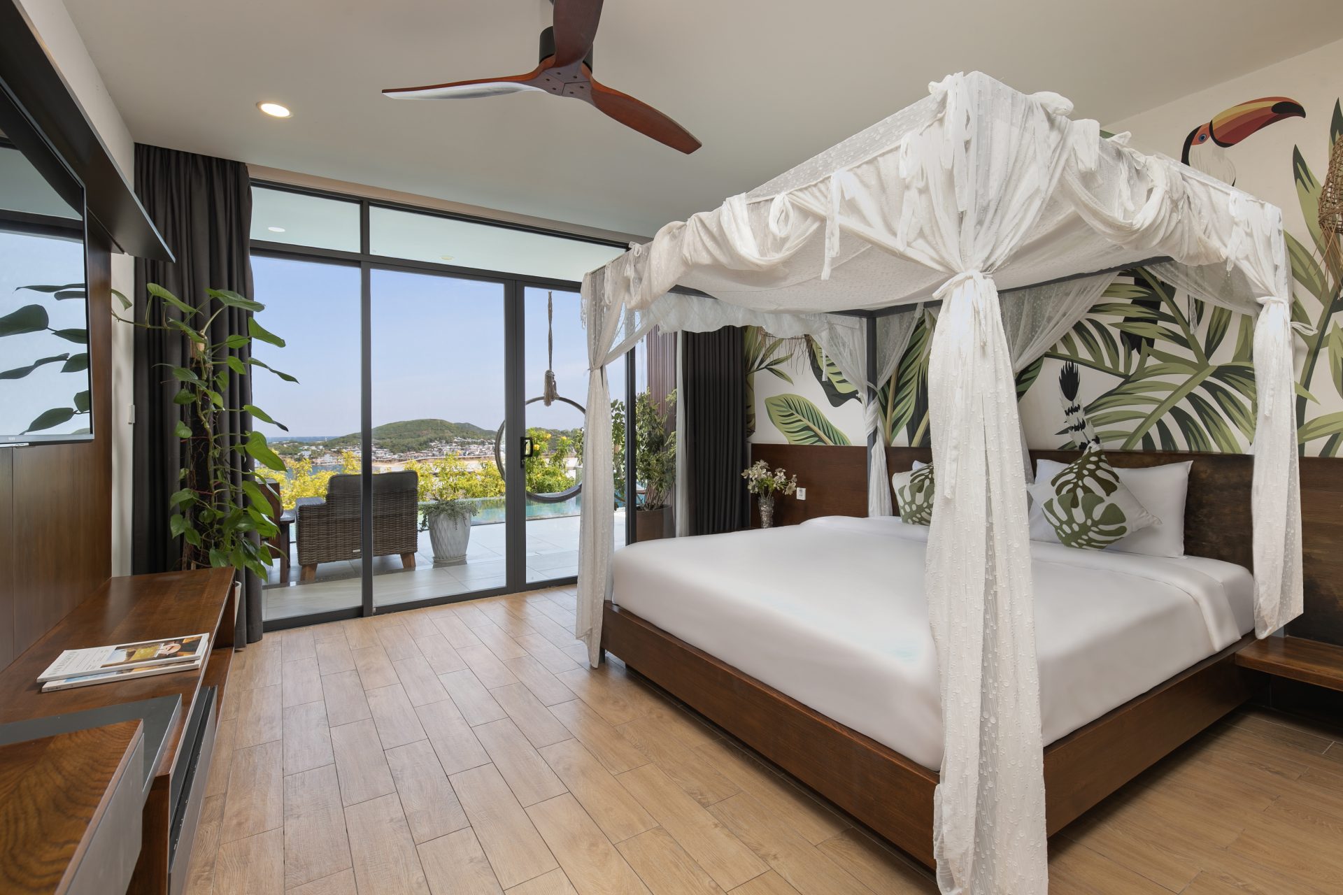 Ocean Front Villa Nha Trang B11 - 6PN