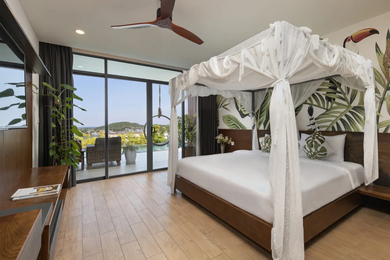 Ocean Front Villa Nha Trang B11 - 6PN