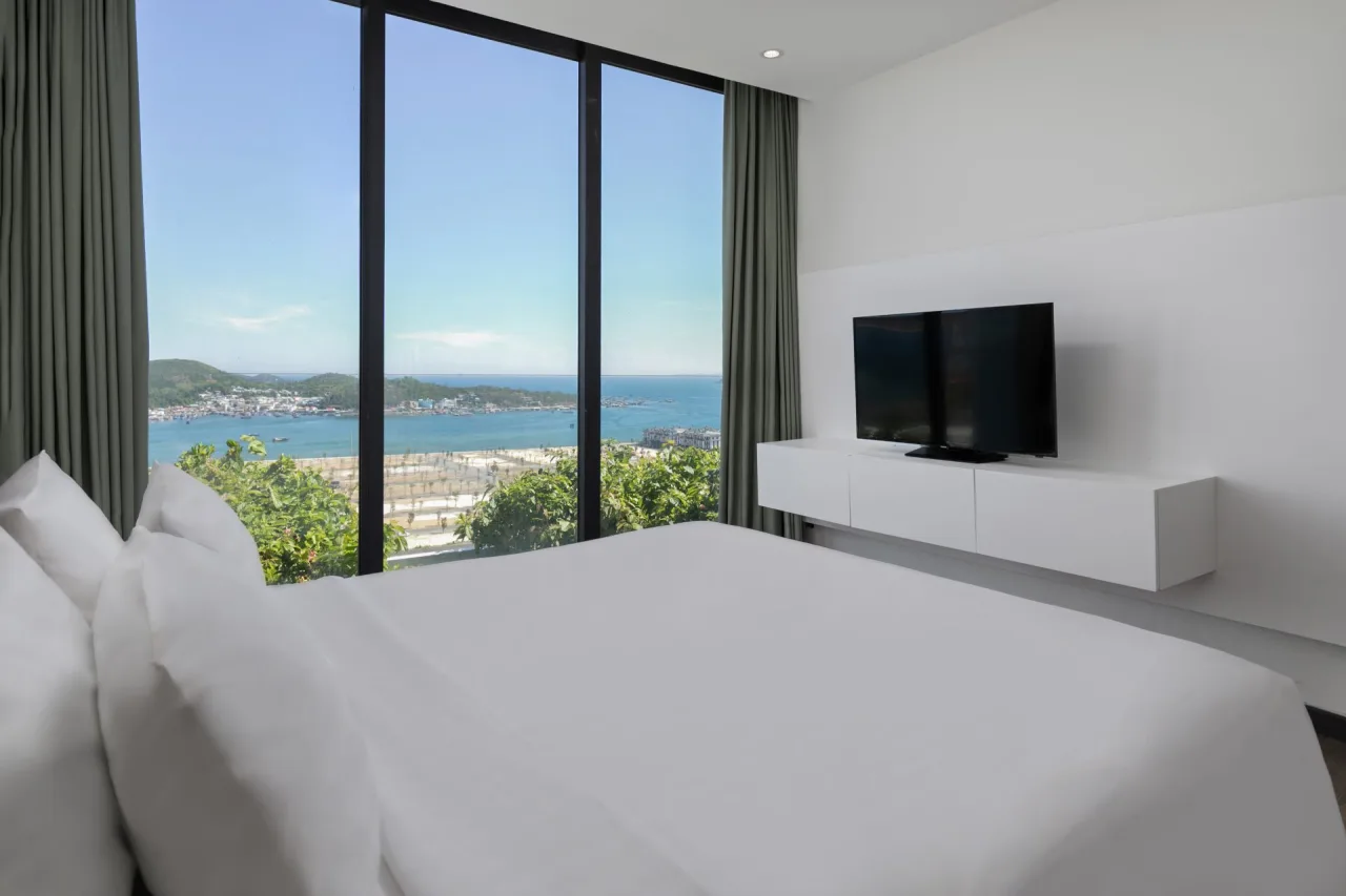 Ocean Front Villa Nha Trang R24 - 5PN