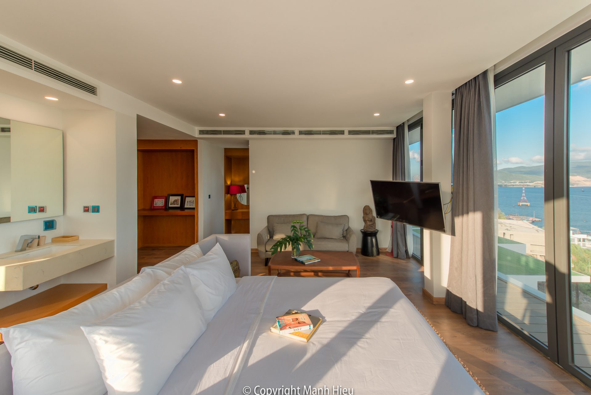 Ocean Front Villa Nha Trang R14 - 5PN