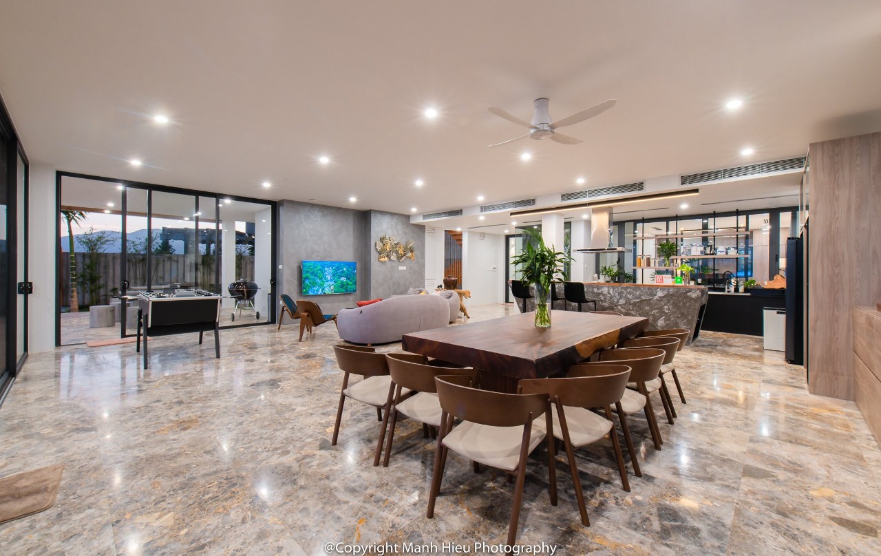 Ocean Front Villa R26 - 6PN