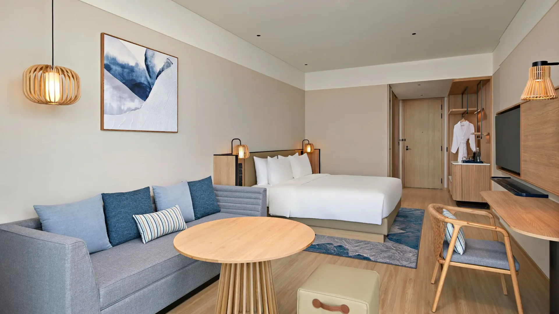 1 King Bed