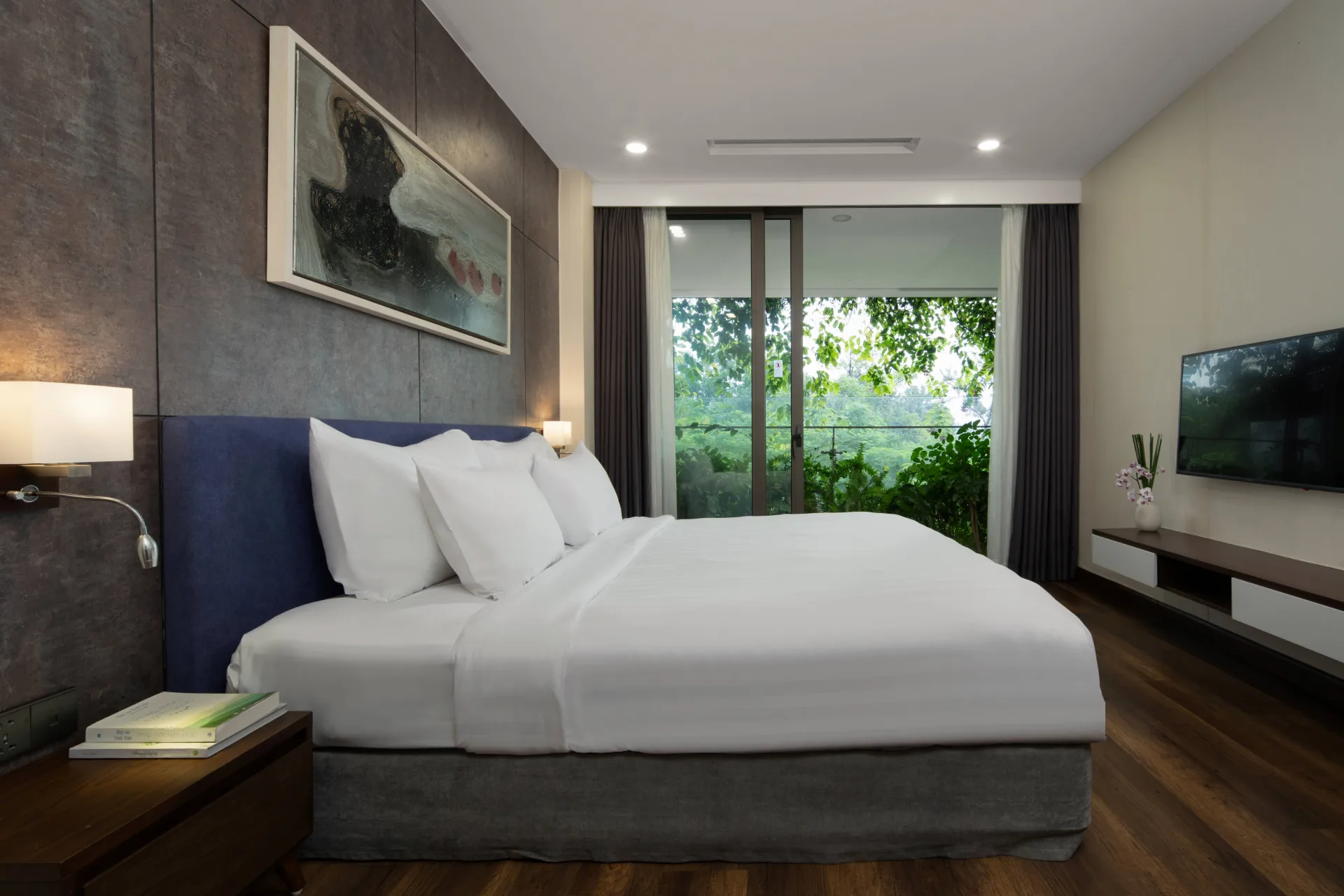 02 Premier Sky Residence