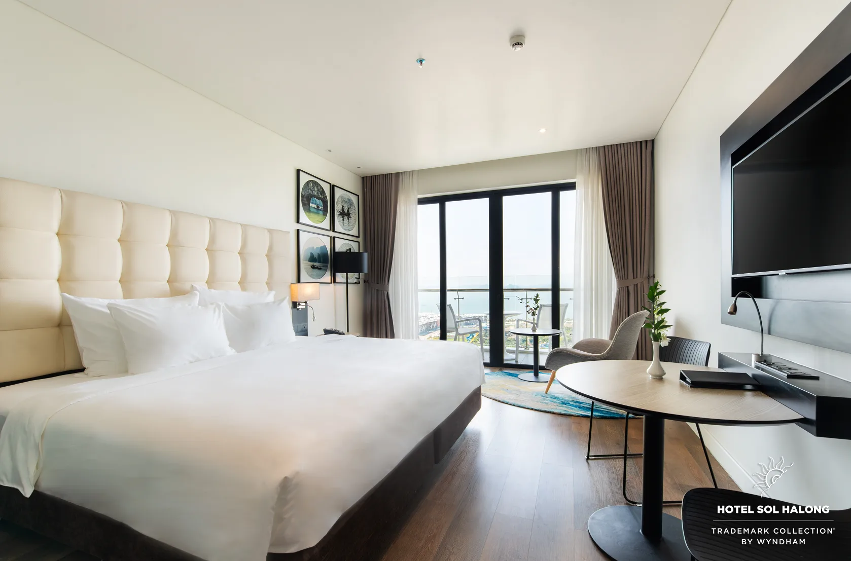 Deluxe Bay View