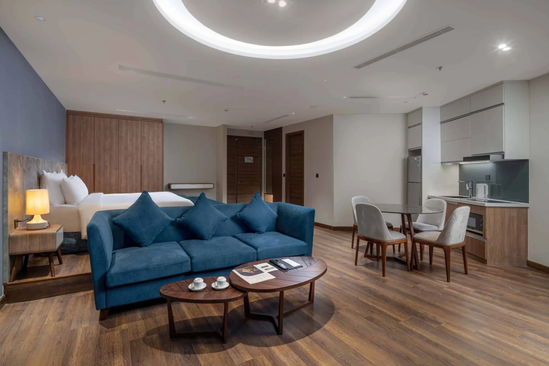 01 Premier Residence Beach Front