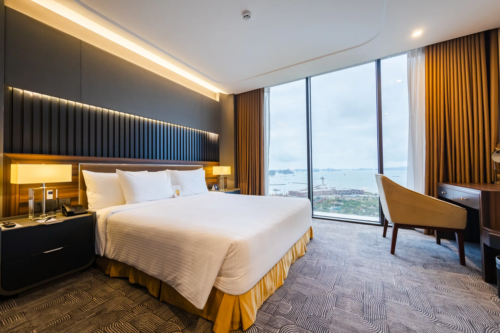 Presidentail Suite 