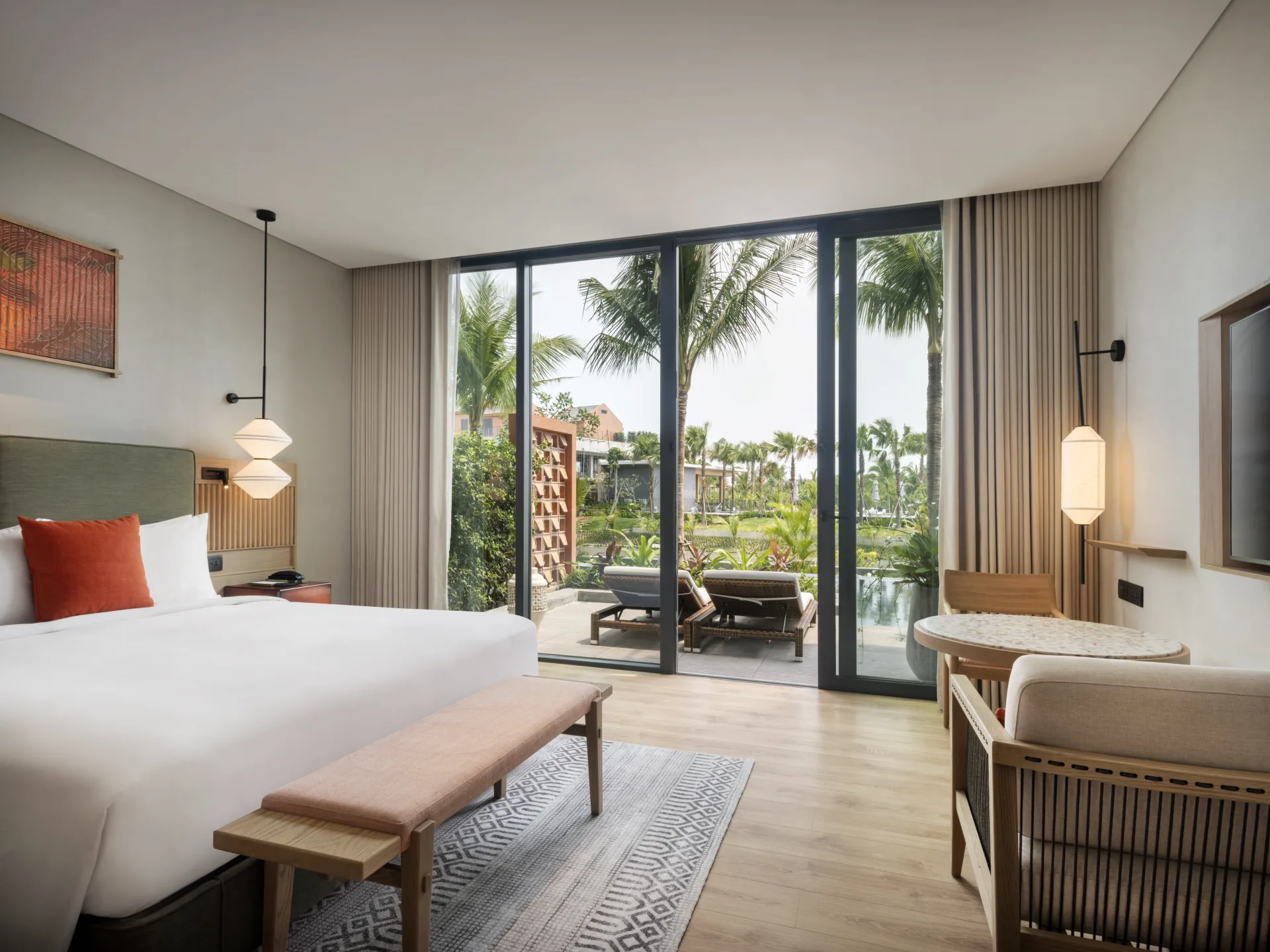 Deluxe Room with Pool Access