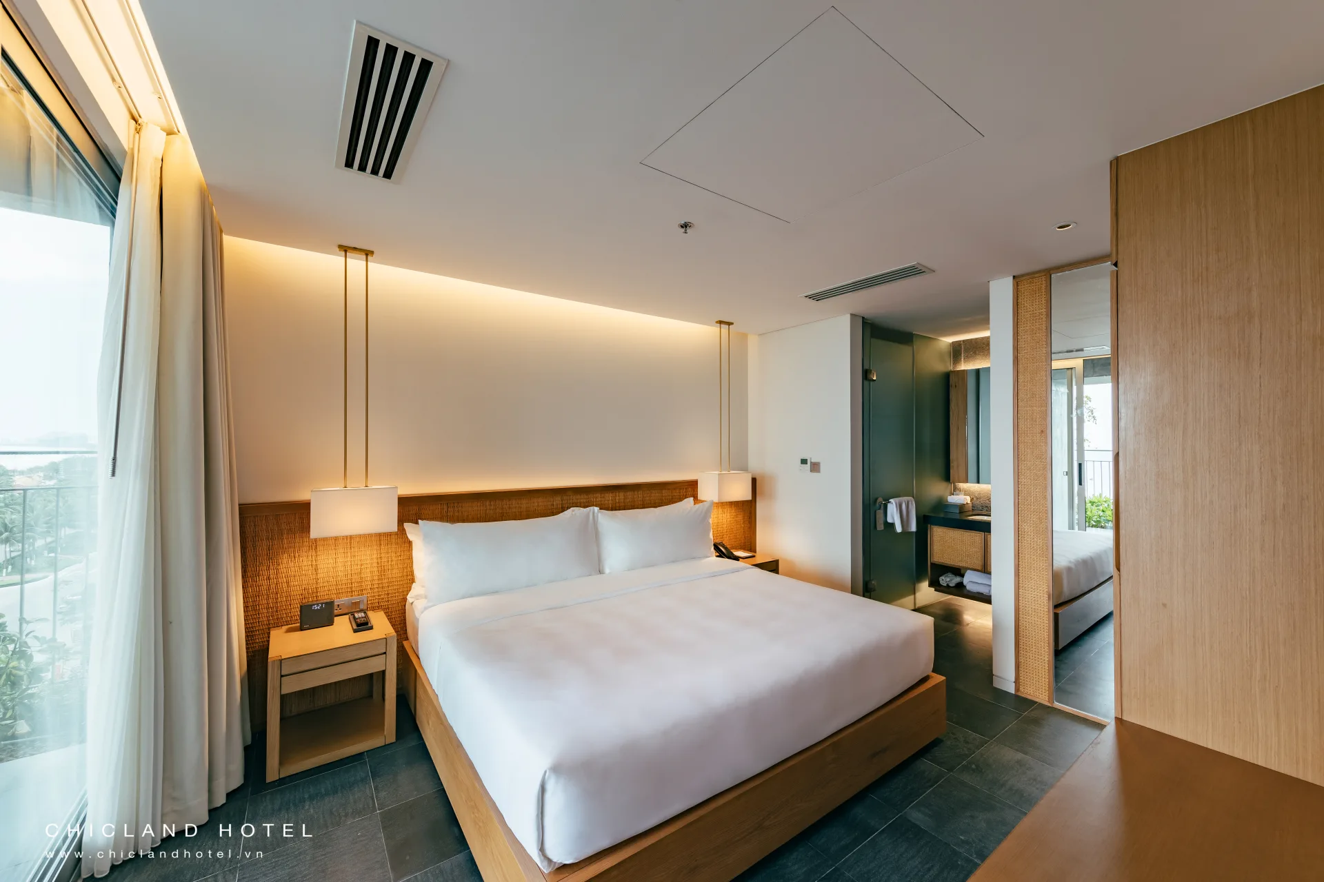  Two Bedroom Ocean Front Apartment with Balcony