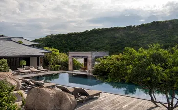 Five Bedroom Pool Residence