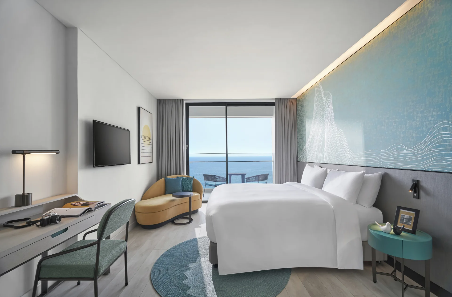 Deluxe Sea View Highfloor with Balcony