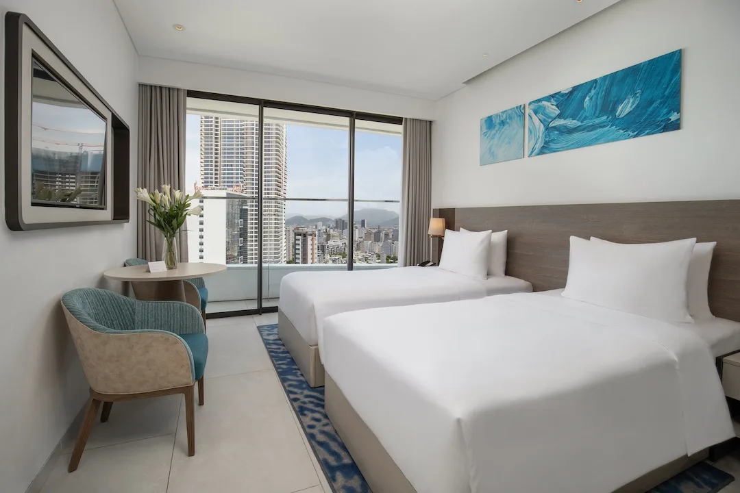 Deluxe Ocean View (Partial Ocean)