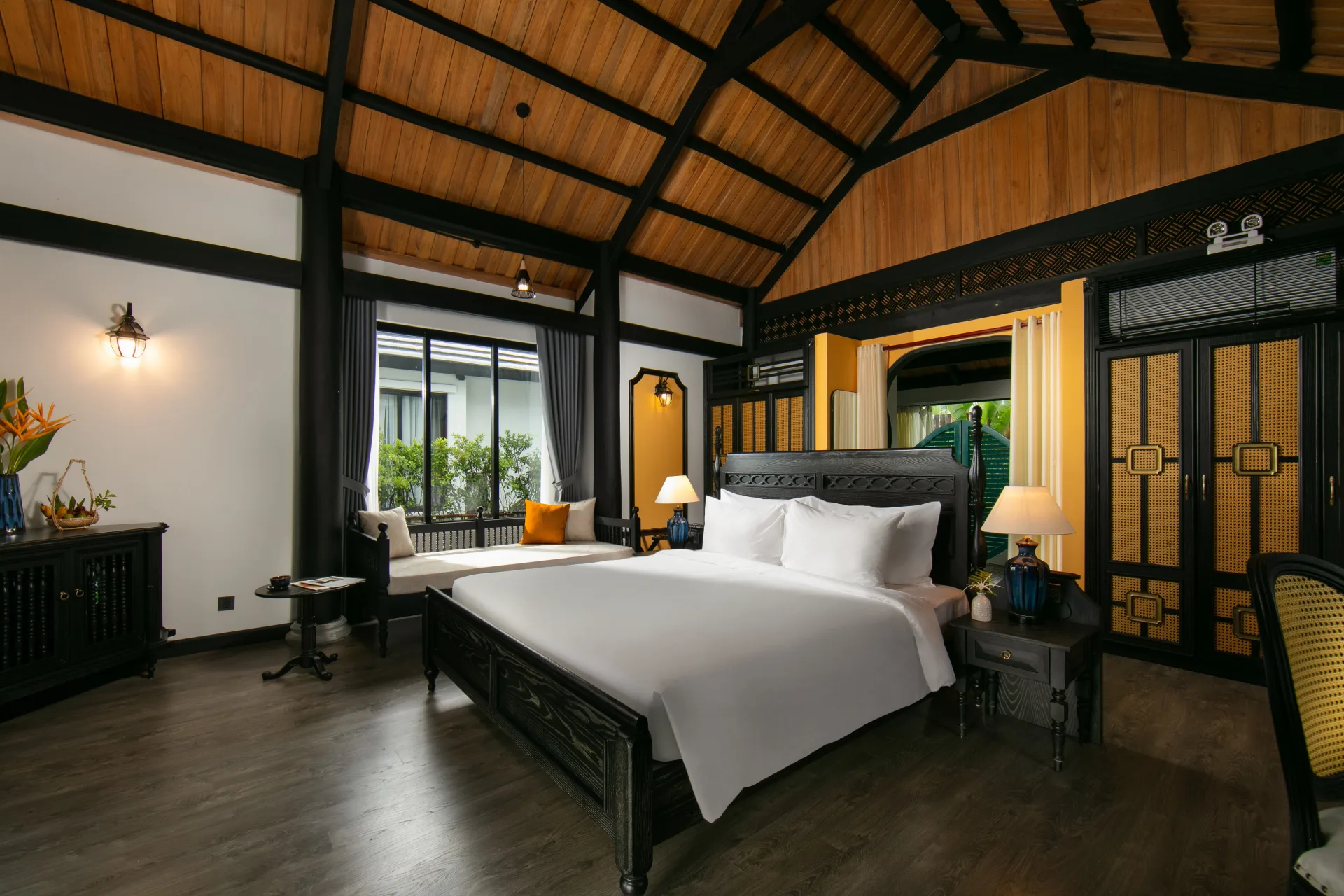 Beachside Bungalow	Room