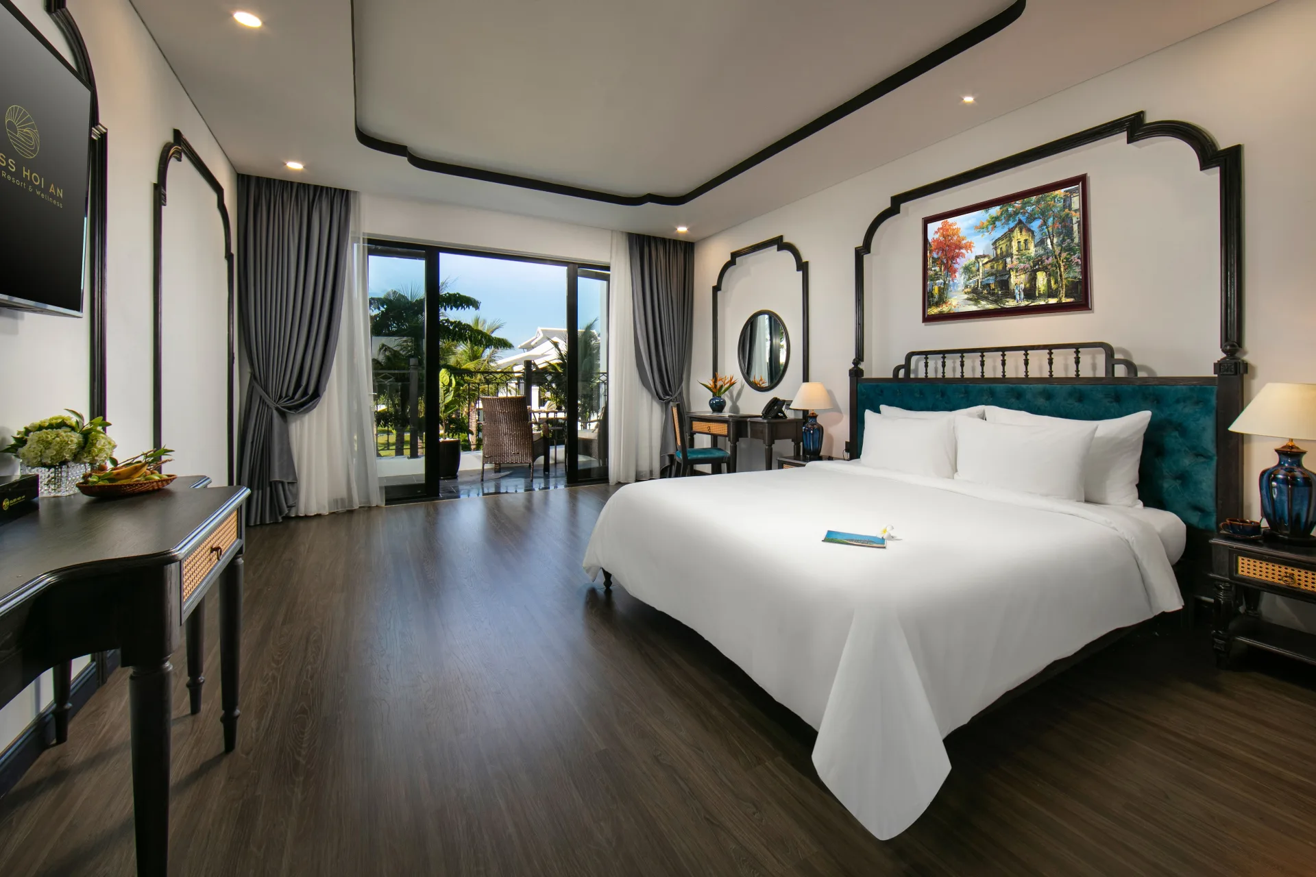 Tropical Garden	Room