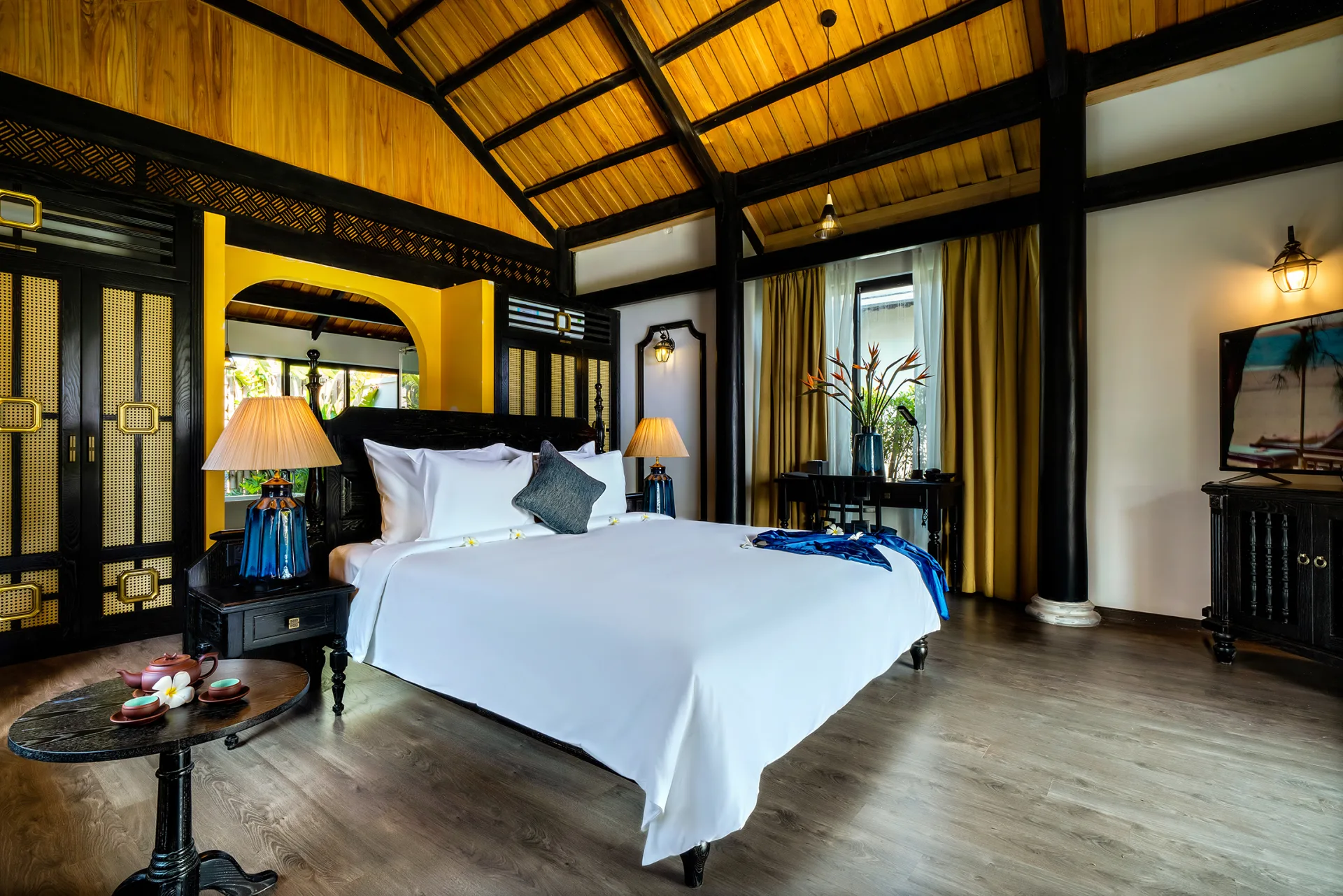 Beachside Bungalow	Room