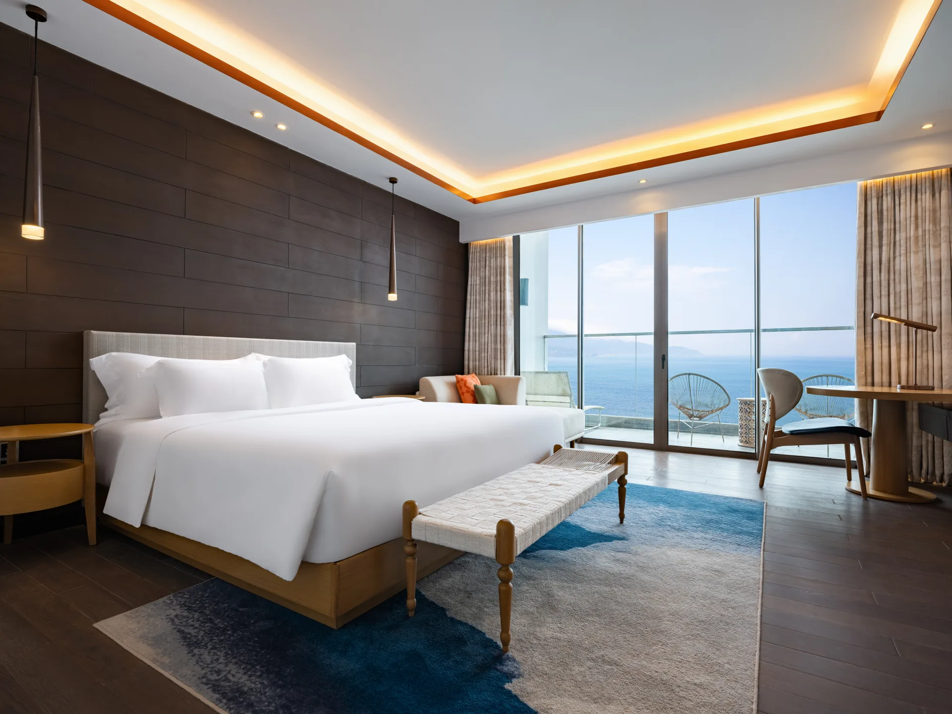 Executive Suite Sea View