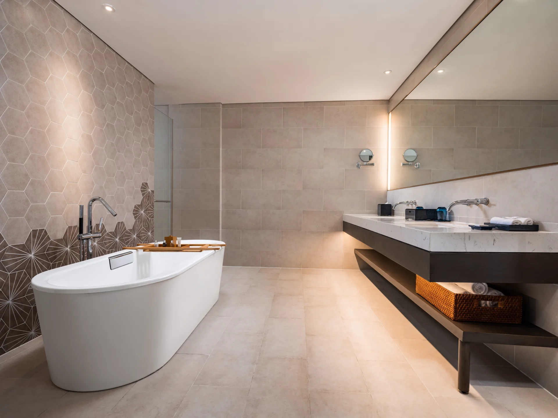 Executive Suite Sea View