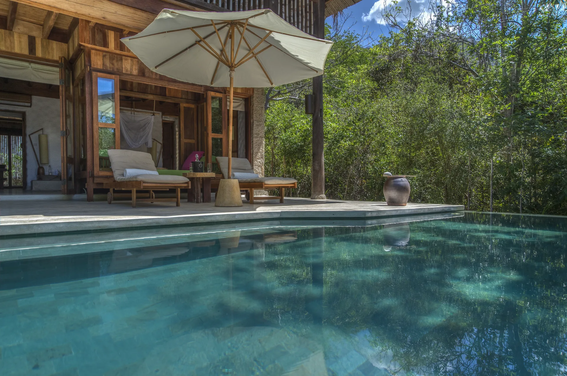 Beachfront Pool Villa