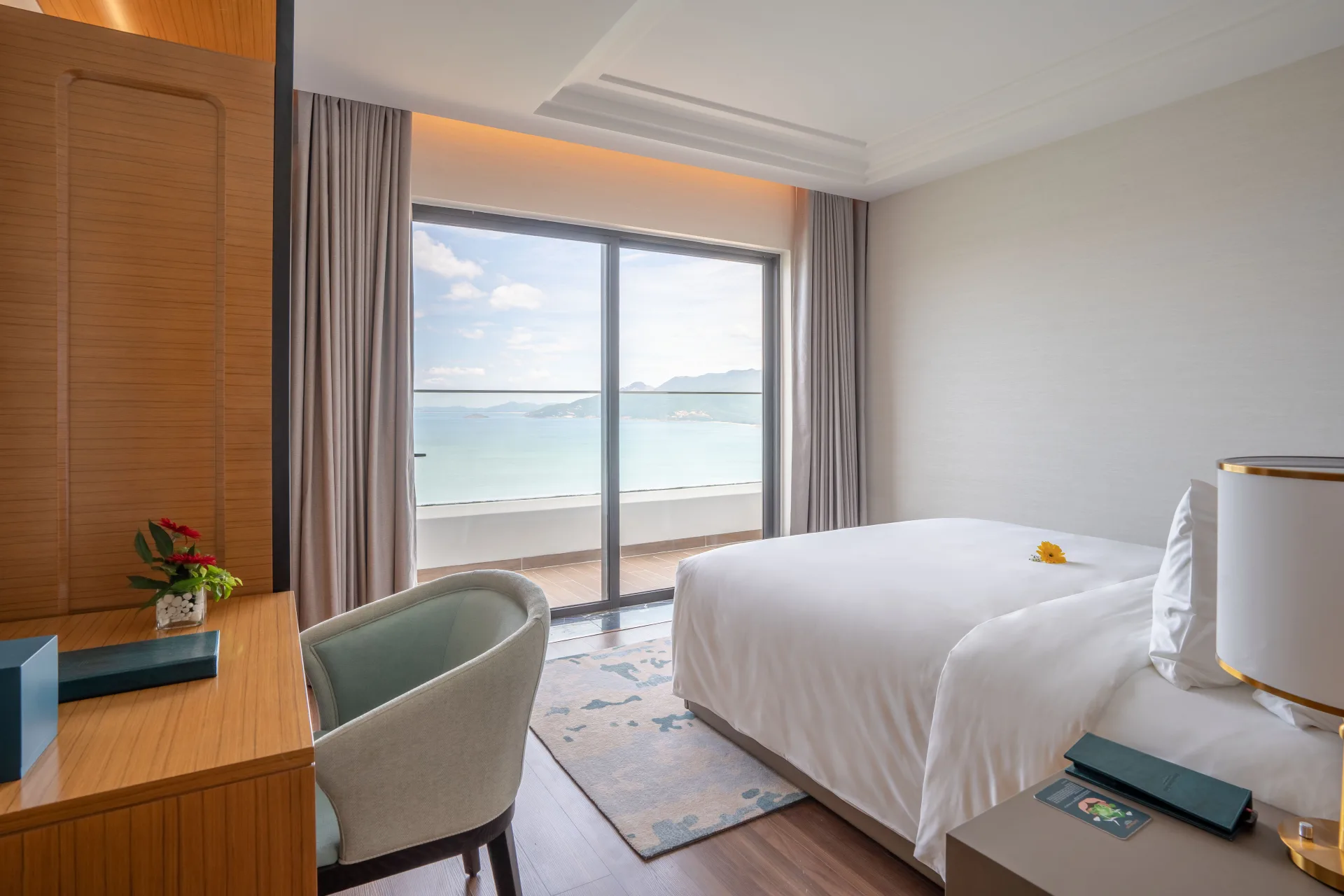 Executive Suite Oceanfront (***All Spa Access)