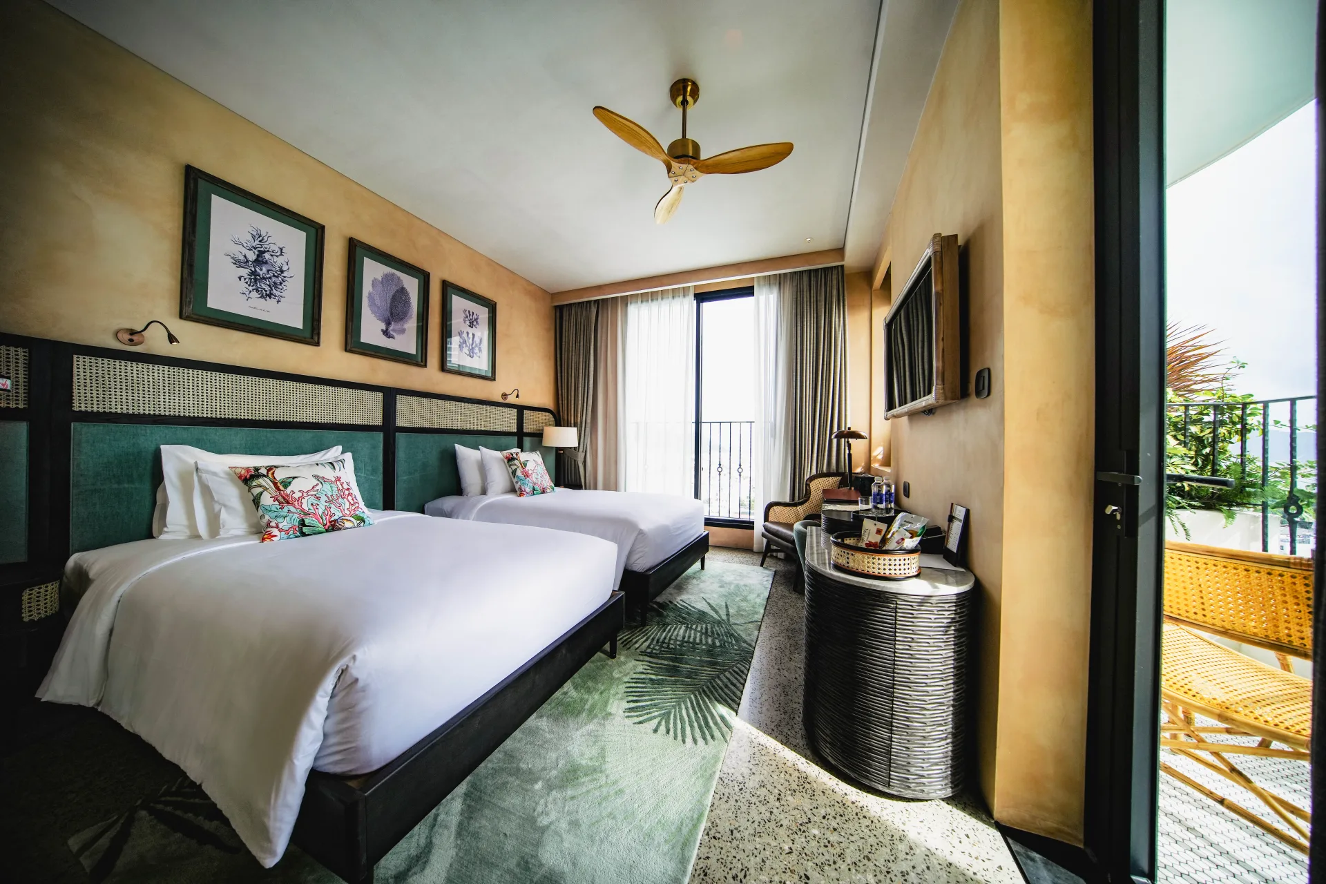 Deluxe Suite