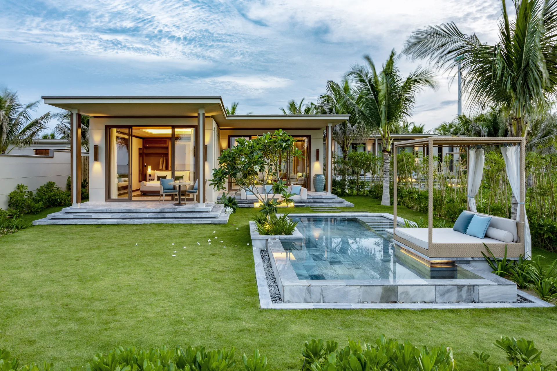 Horizon Pool Villa