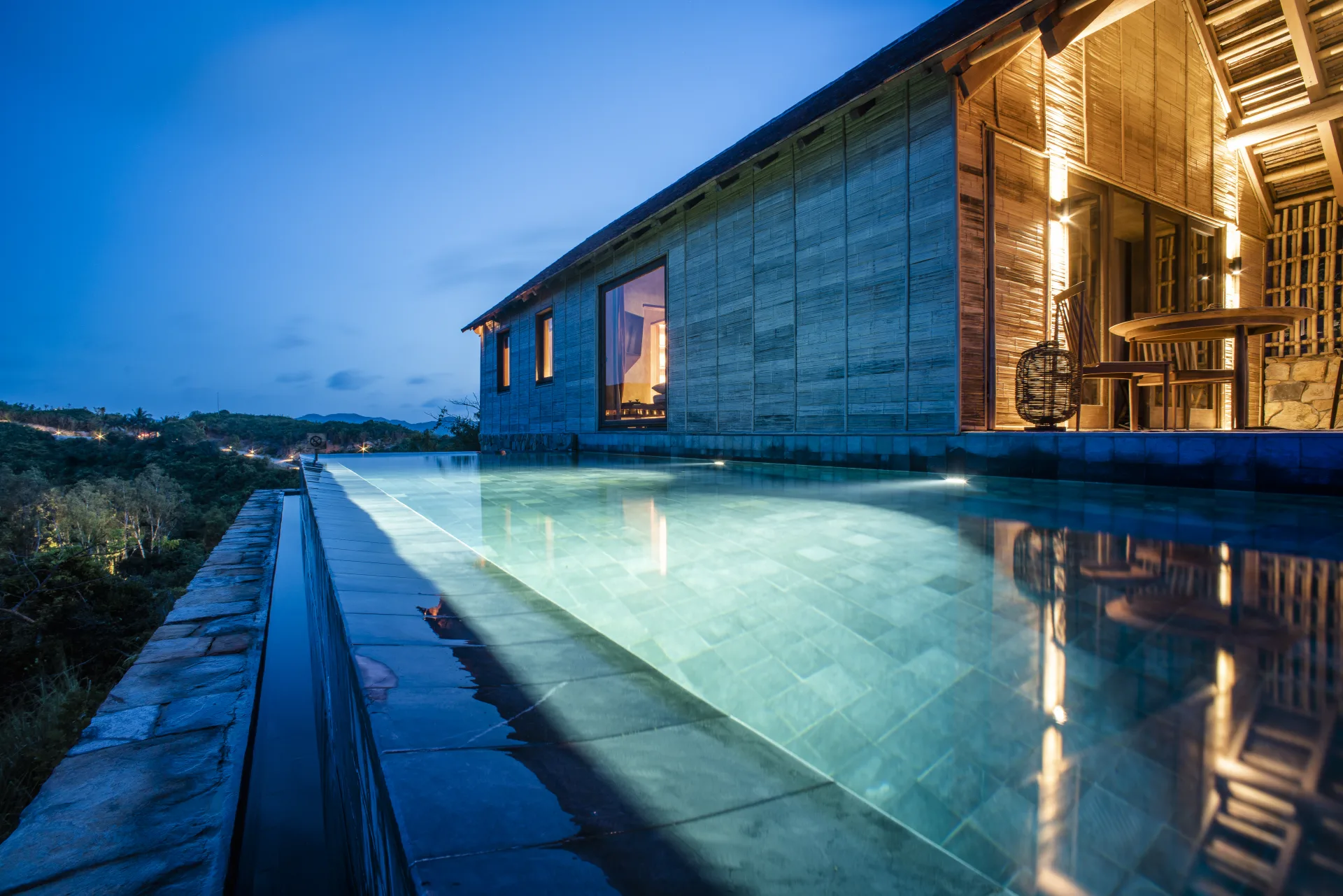 Hill Pool Villa 1-Bedroom	