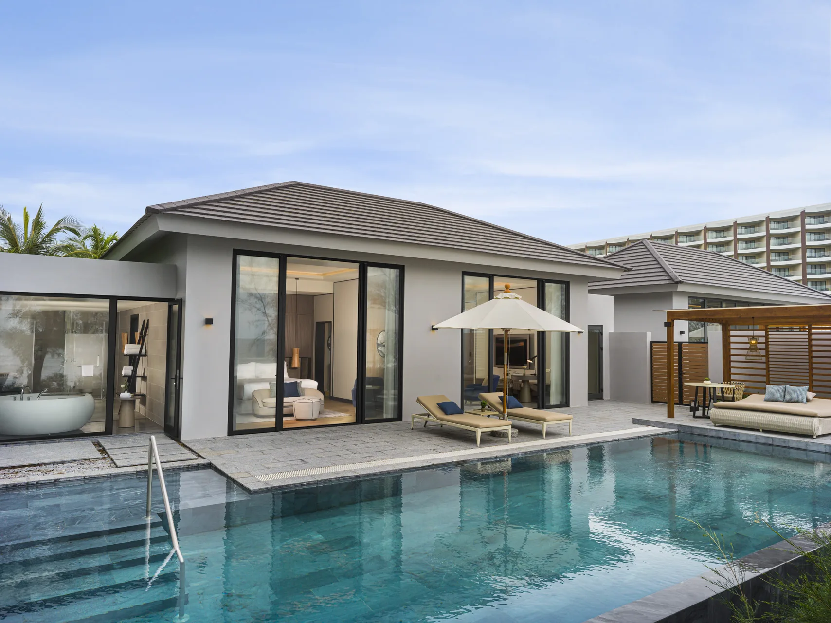 One-bedroom Villa Seafront	