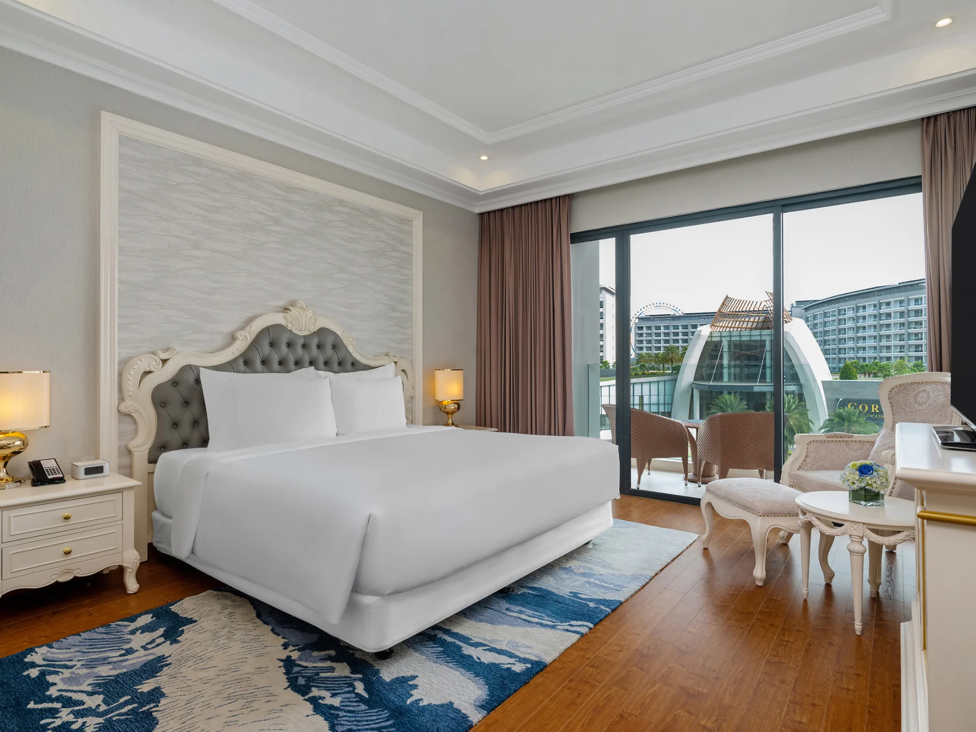 Deluxe Room (45 m²) with Balcony