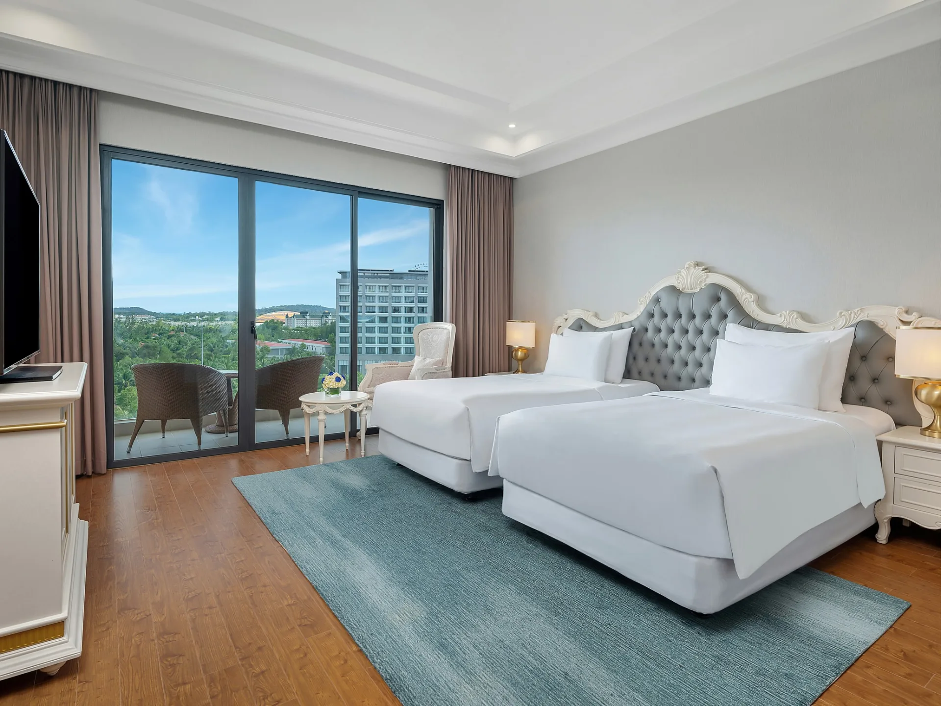 Deluxe Room (45 m²) with Balcony