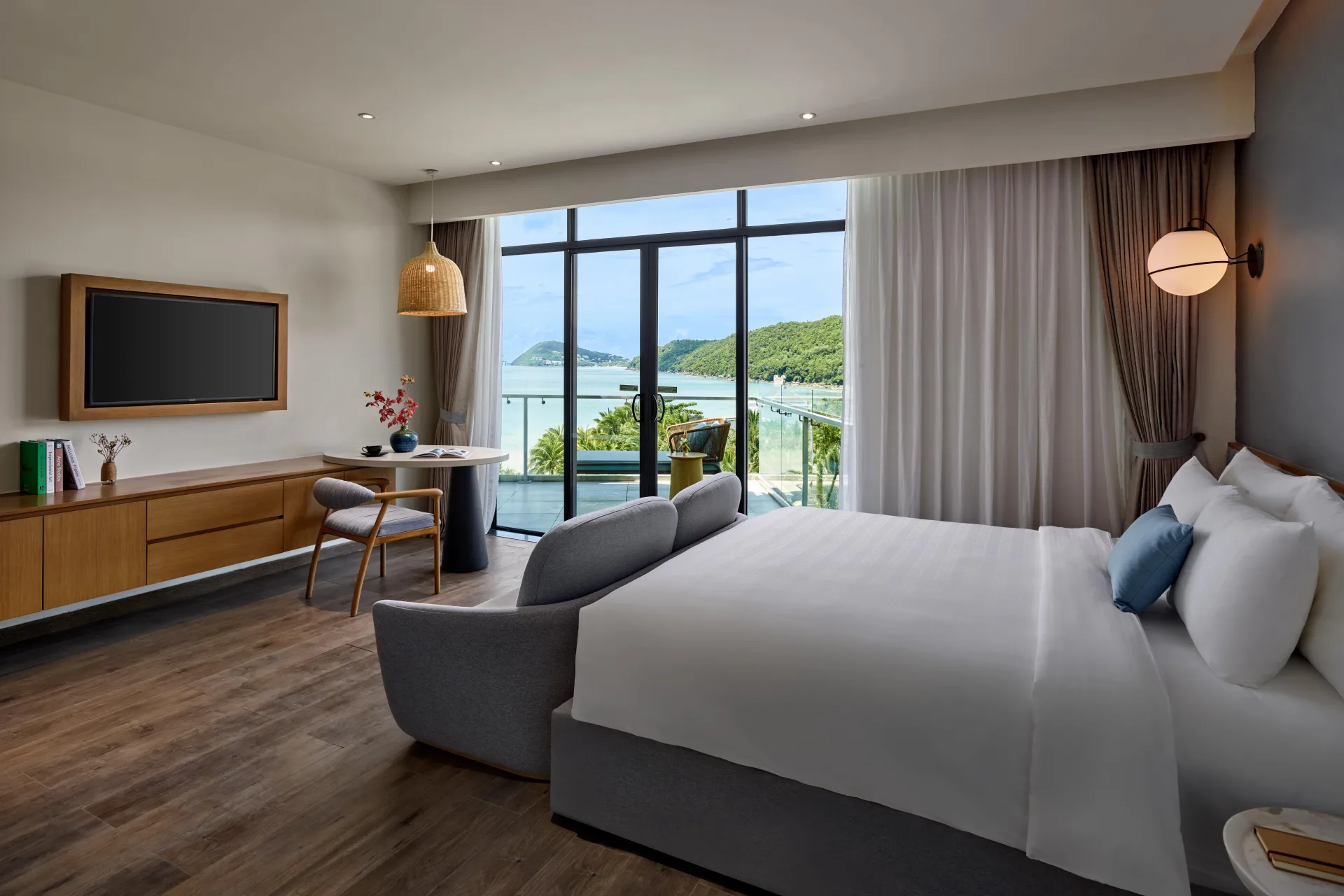 Penthouse 2 Bedrooms with Private Pool