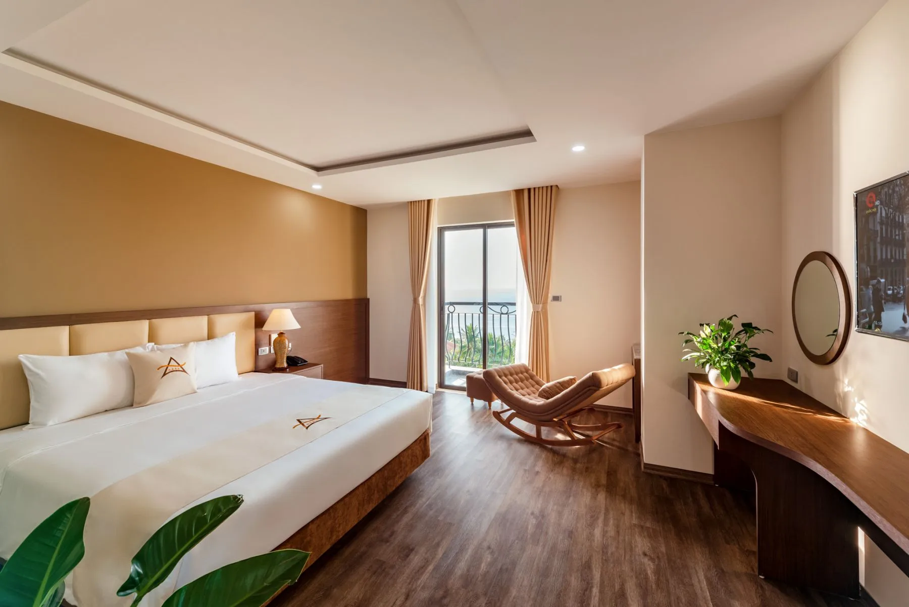 Aura Delight Plus with Sea View