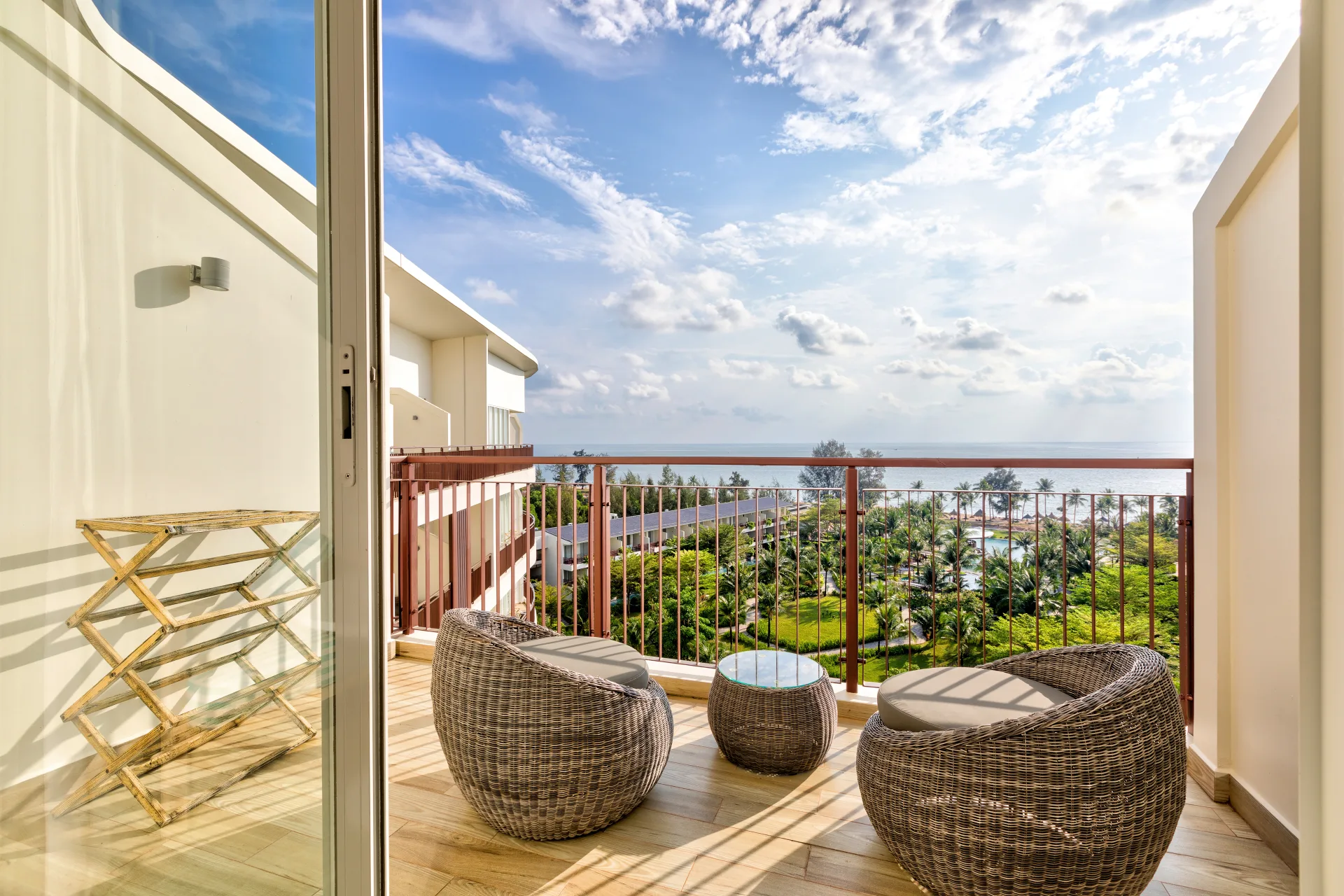 Standard Ocean View