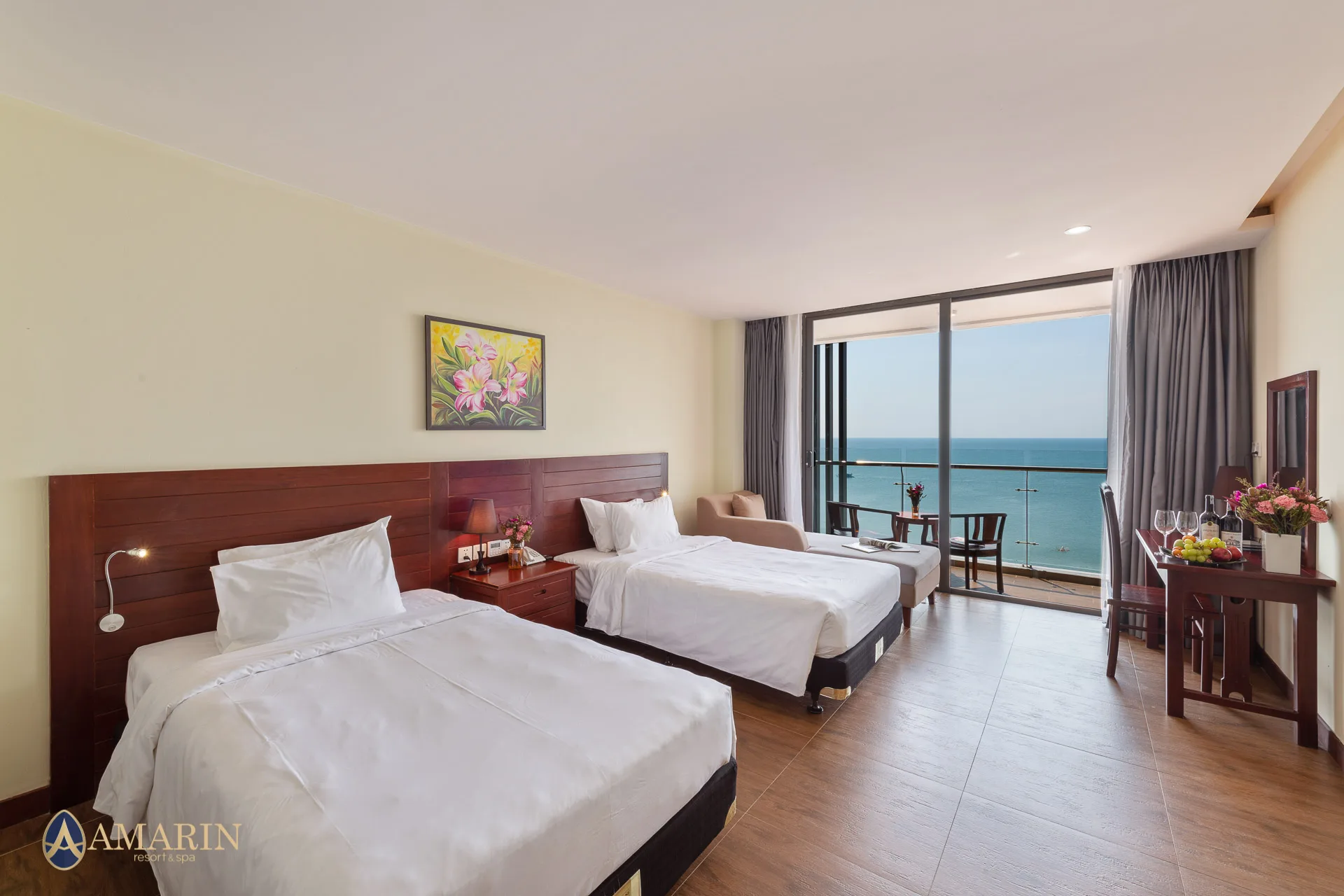 Deluxe Ocean View	