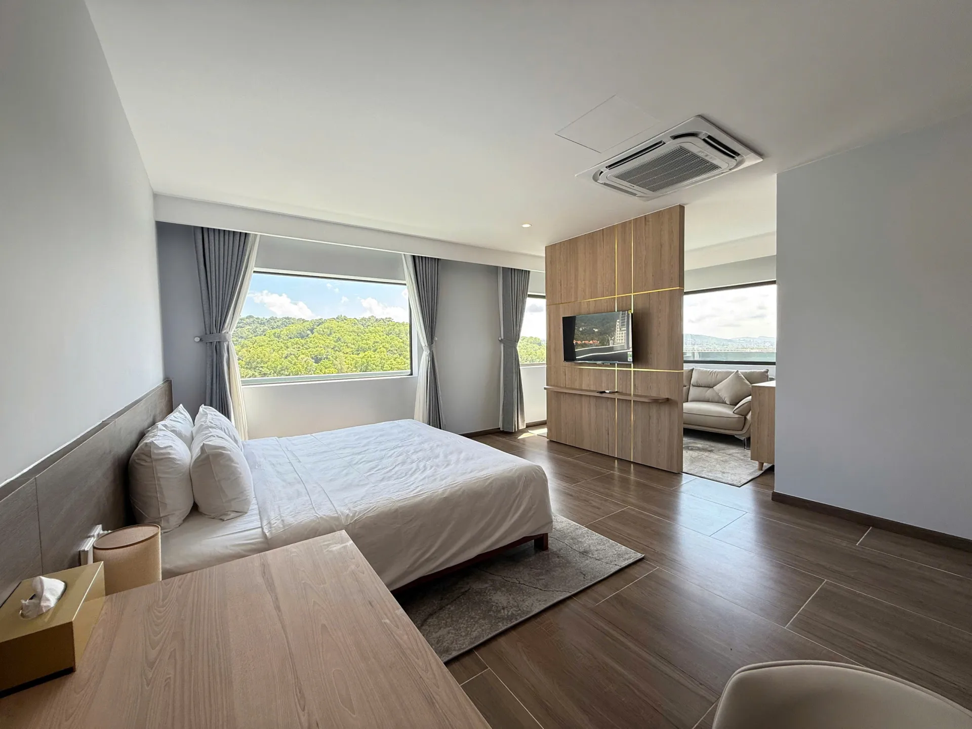 Sky Ocean View with bathtub	
