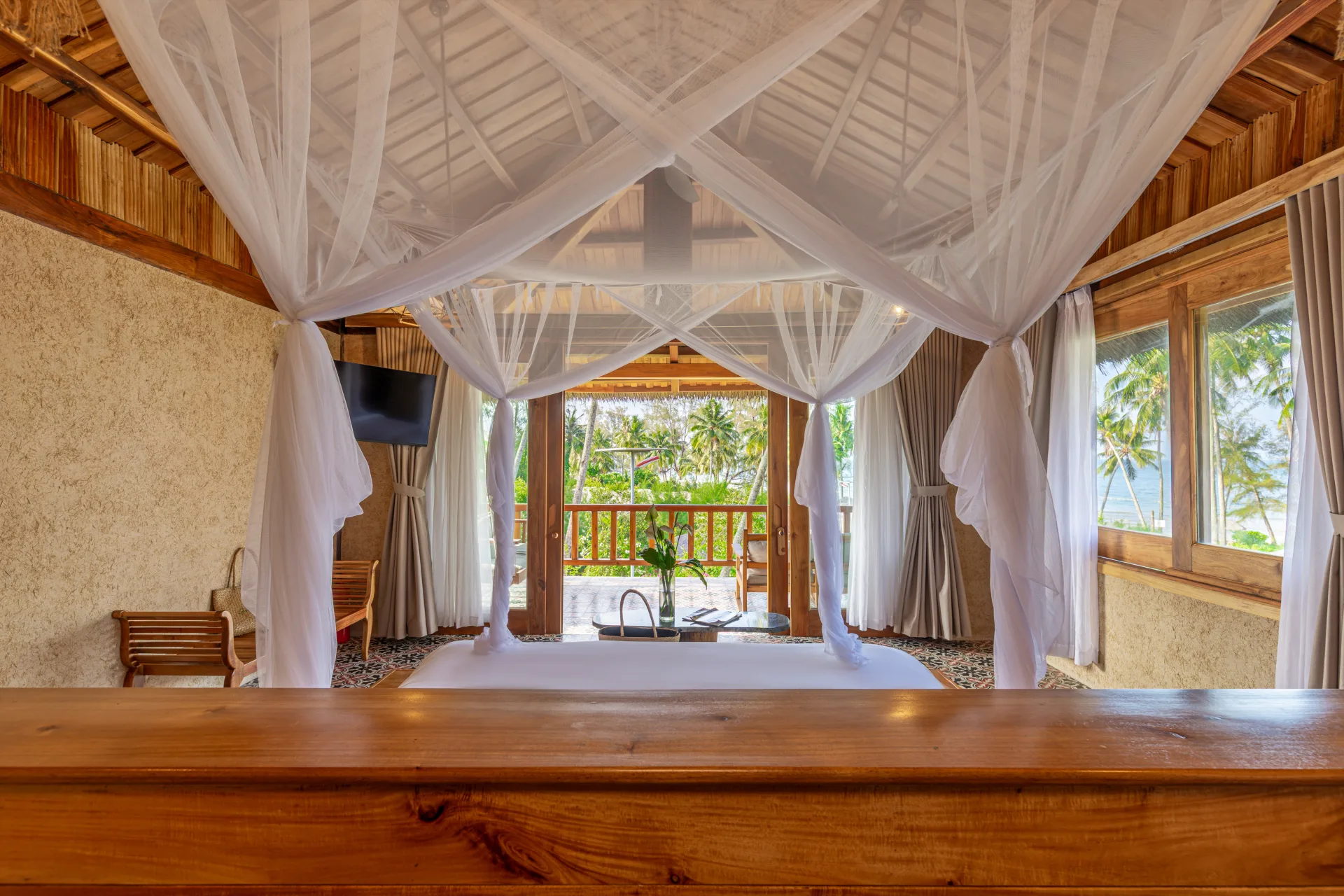 Premium Ocean Breeze with Ocean View (No Extrabed)	