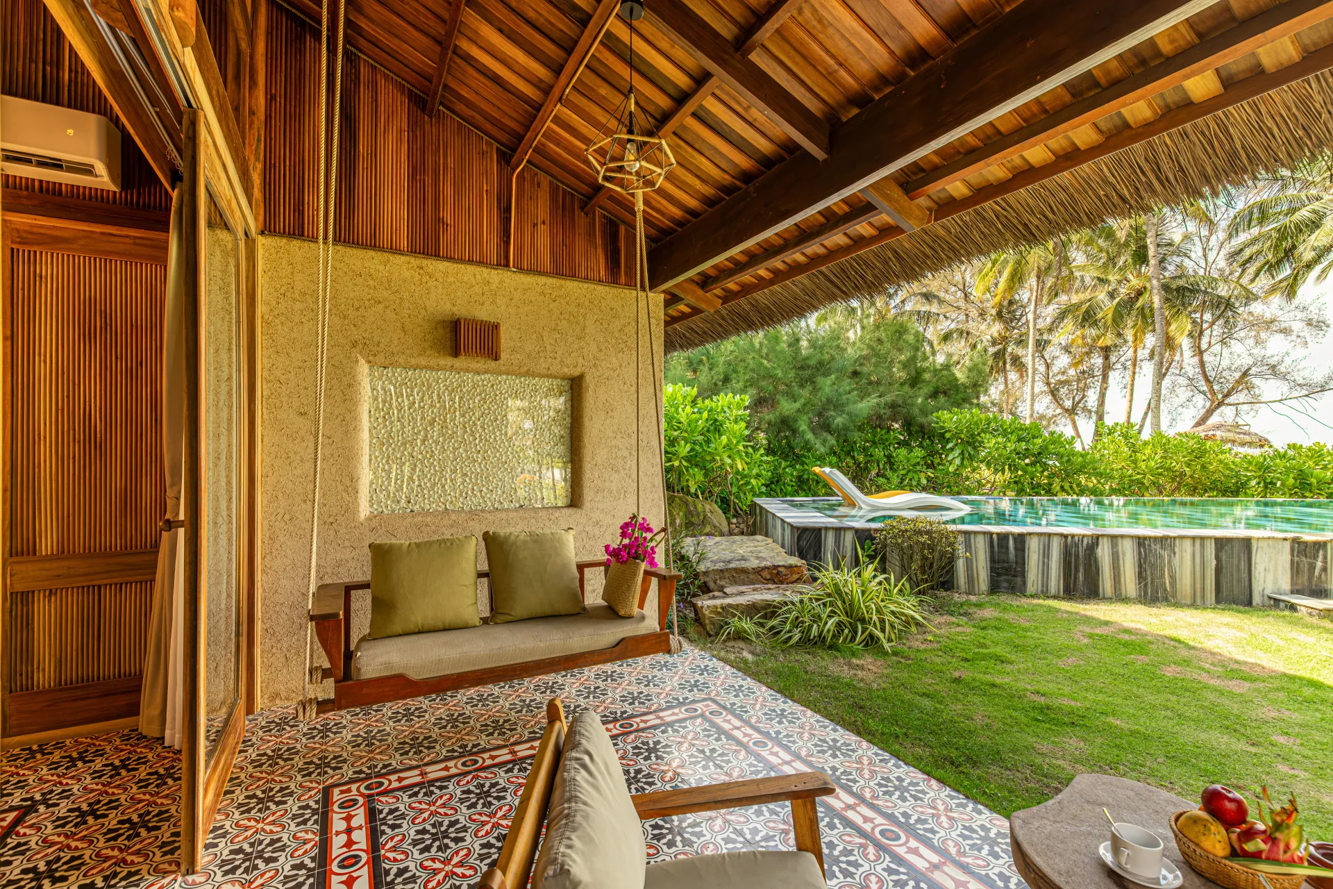 1BR Villa Beach Front with Pool (No Extrabed)	