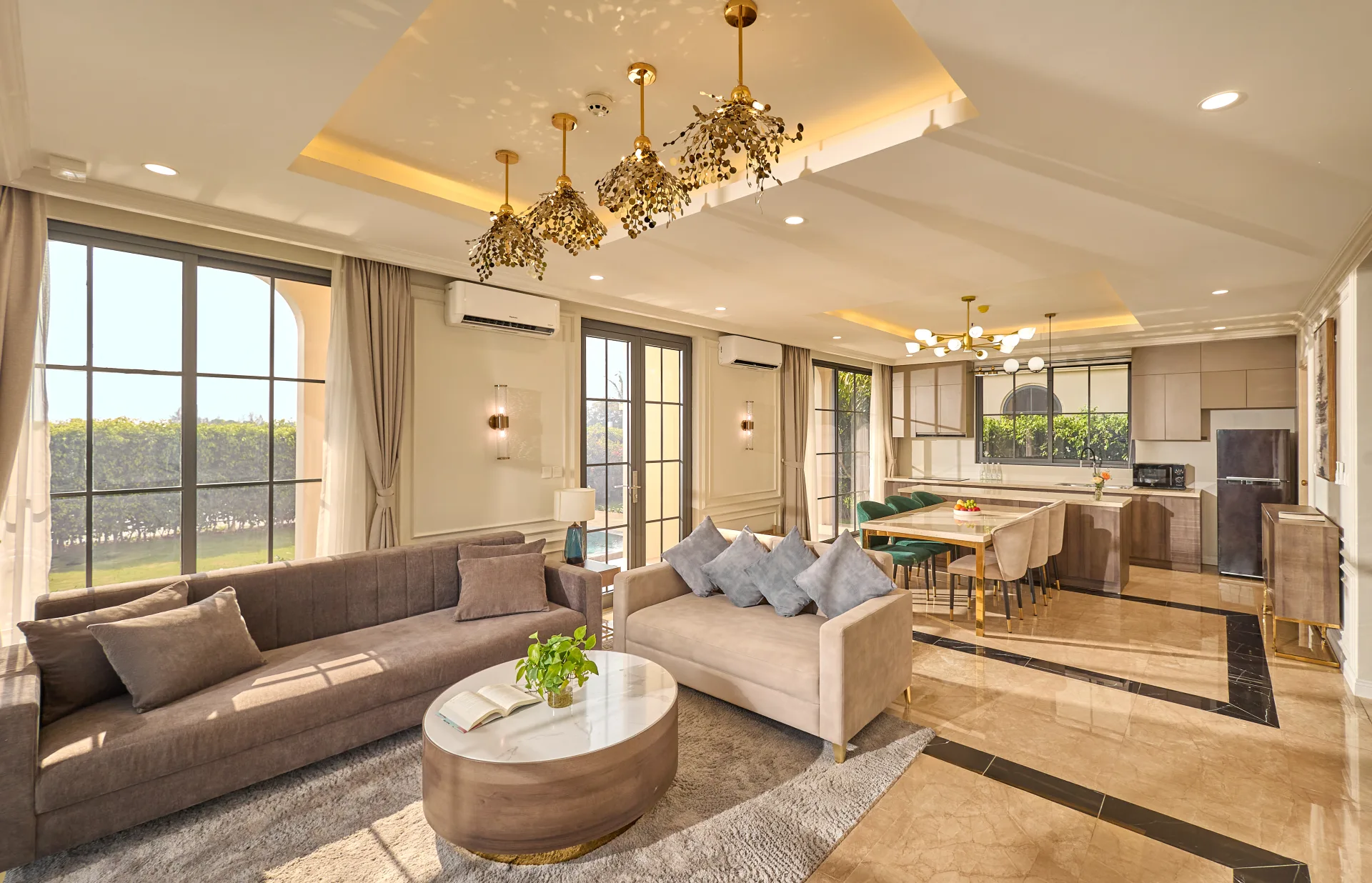 The President 2-Bedroom with Pool