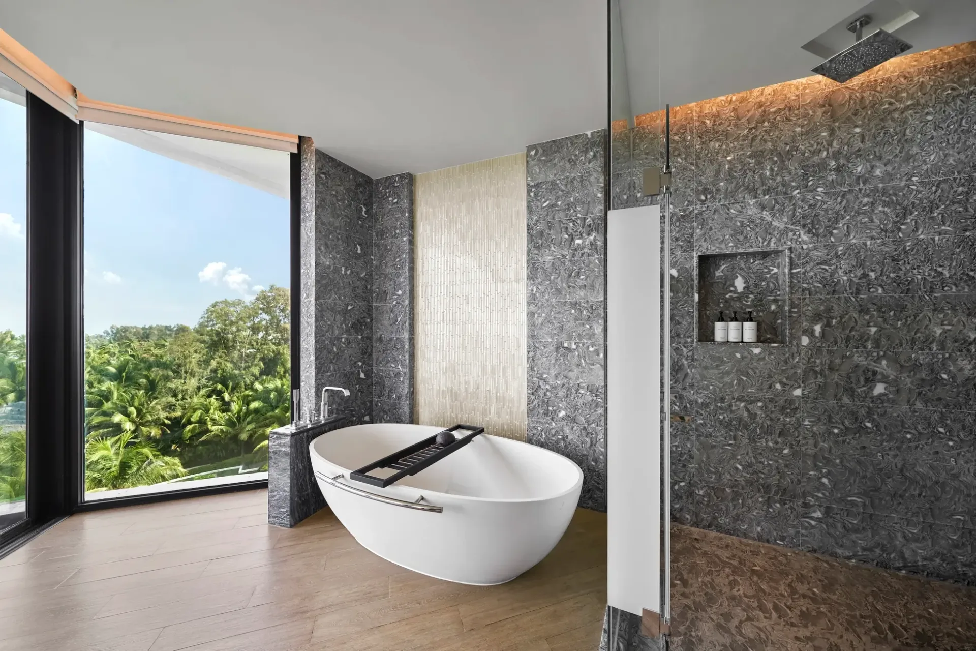 One Bedroom Penthouse Club Lounge Access Ocean View